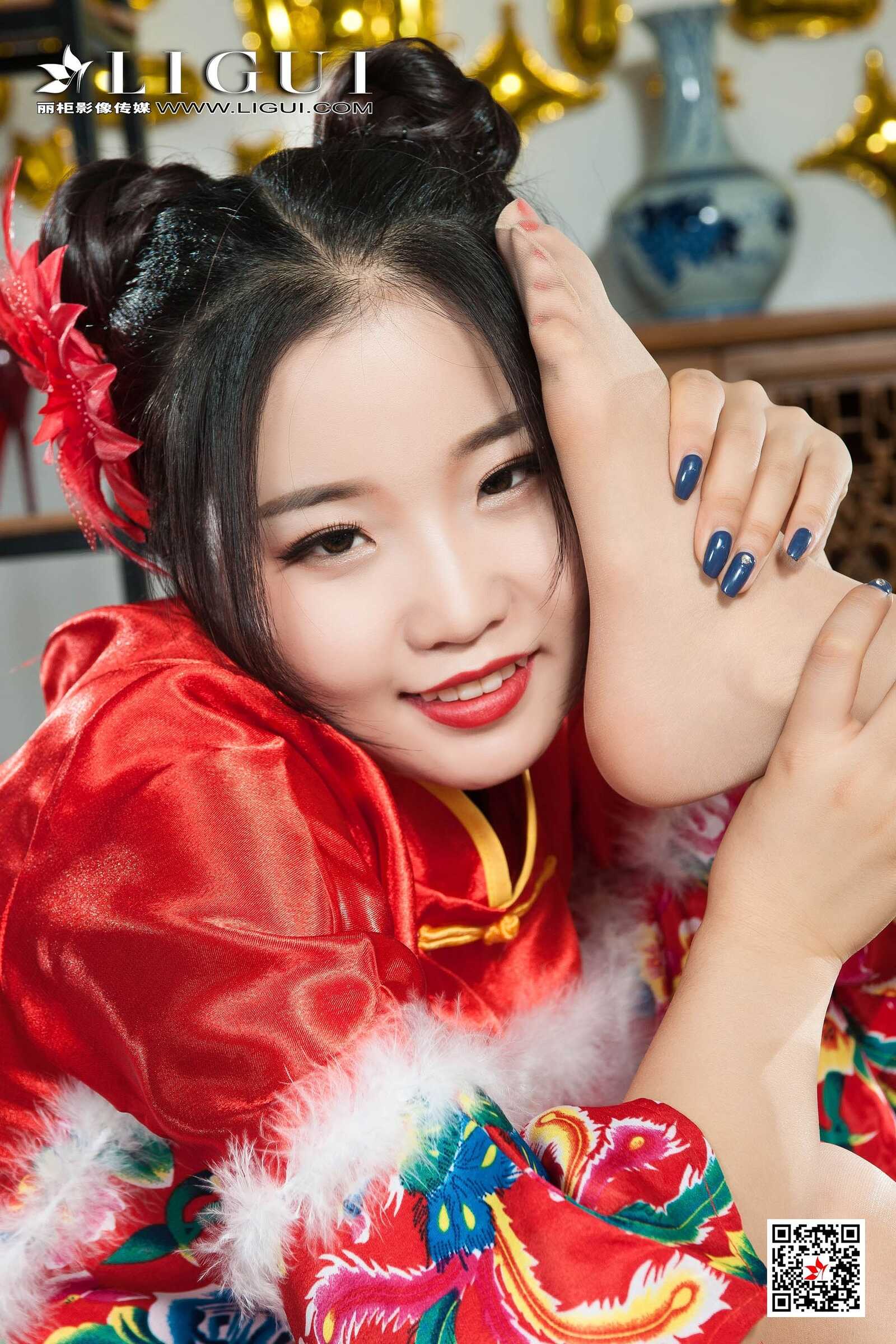 媛媛&amp;amp;鱼妹《新春丝足福利》 [丽柜Ligui] 网络丽第15张