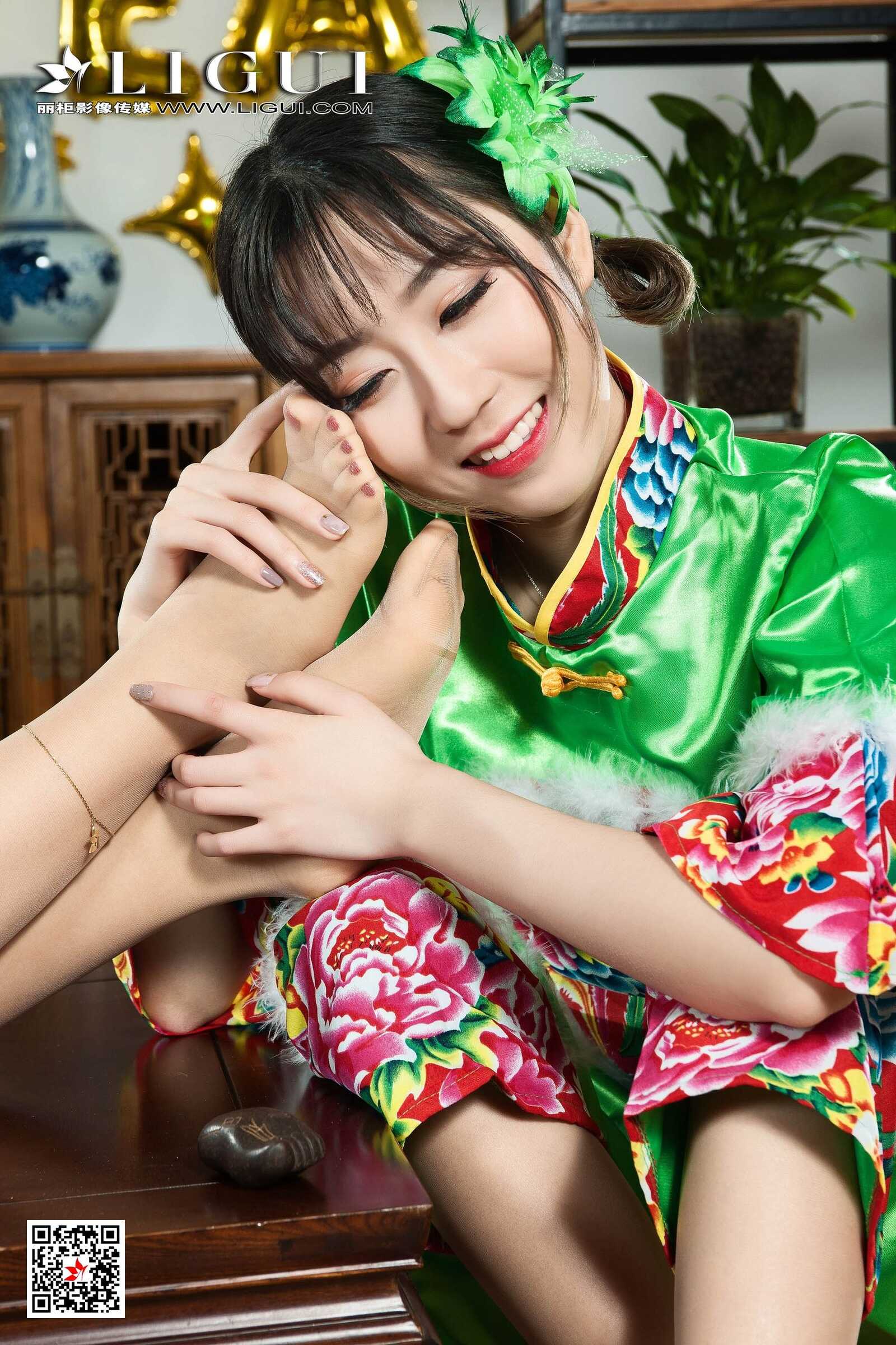 媛媛&amp;amp;鱼妹《新春丝足福利》 [丽柜Ligui] 网络丽第4张