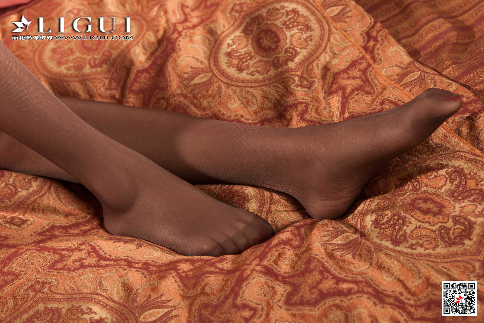 Model 陈思伊《黑丝吊带迷情》 [丽柜Ligui] 写真集第8张