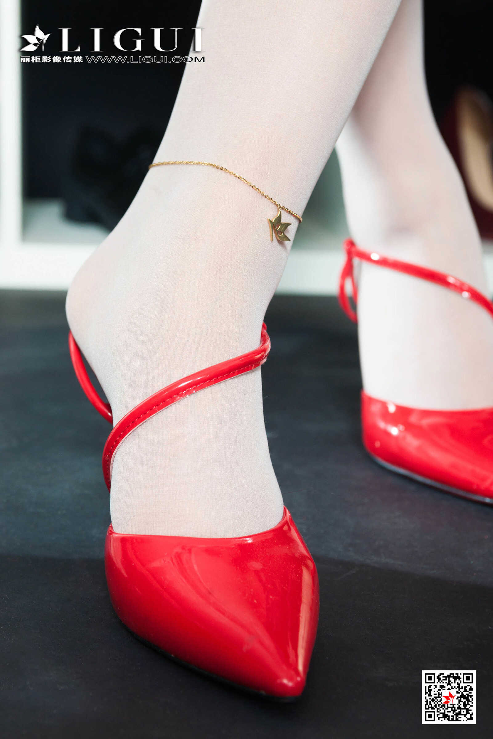 雪糕《白丝圣诞老人》 [丽柜Ligui] 写真集第15张