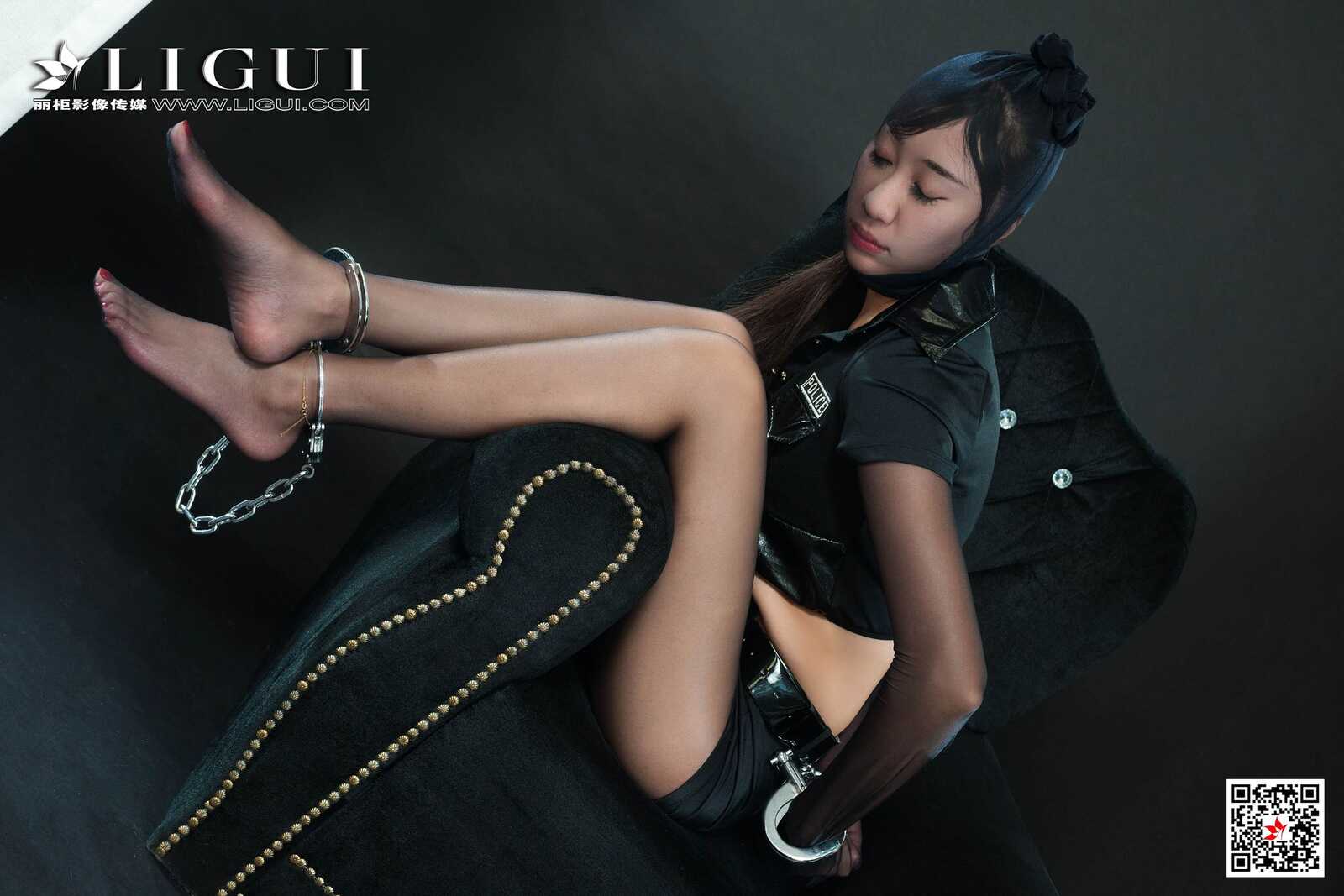 Model 轩轩《镣铐黑丝女警》 [丽柜Ligui] 网络丽人第9张