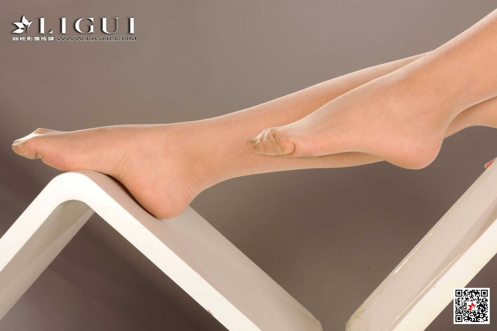Model 王欢《白色吊带》 [丽柜Ligui] 写真集第12张