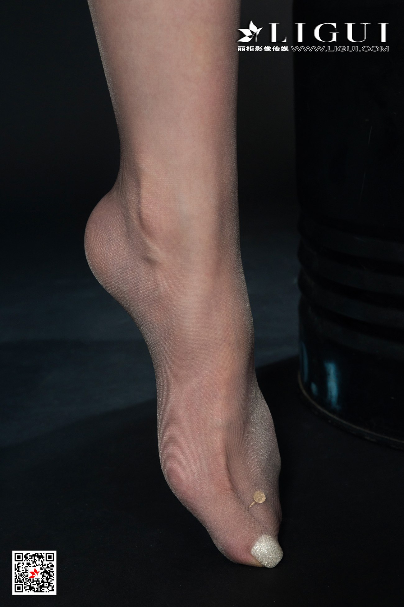 [Ligui丽柜]网络丽人 2021.05.26 Model《释放的激情》第14张