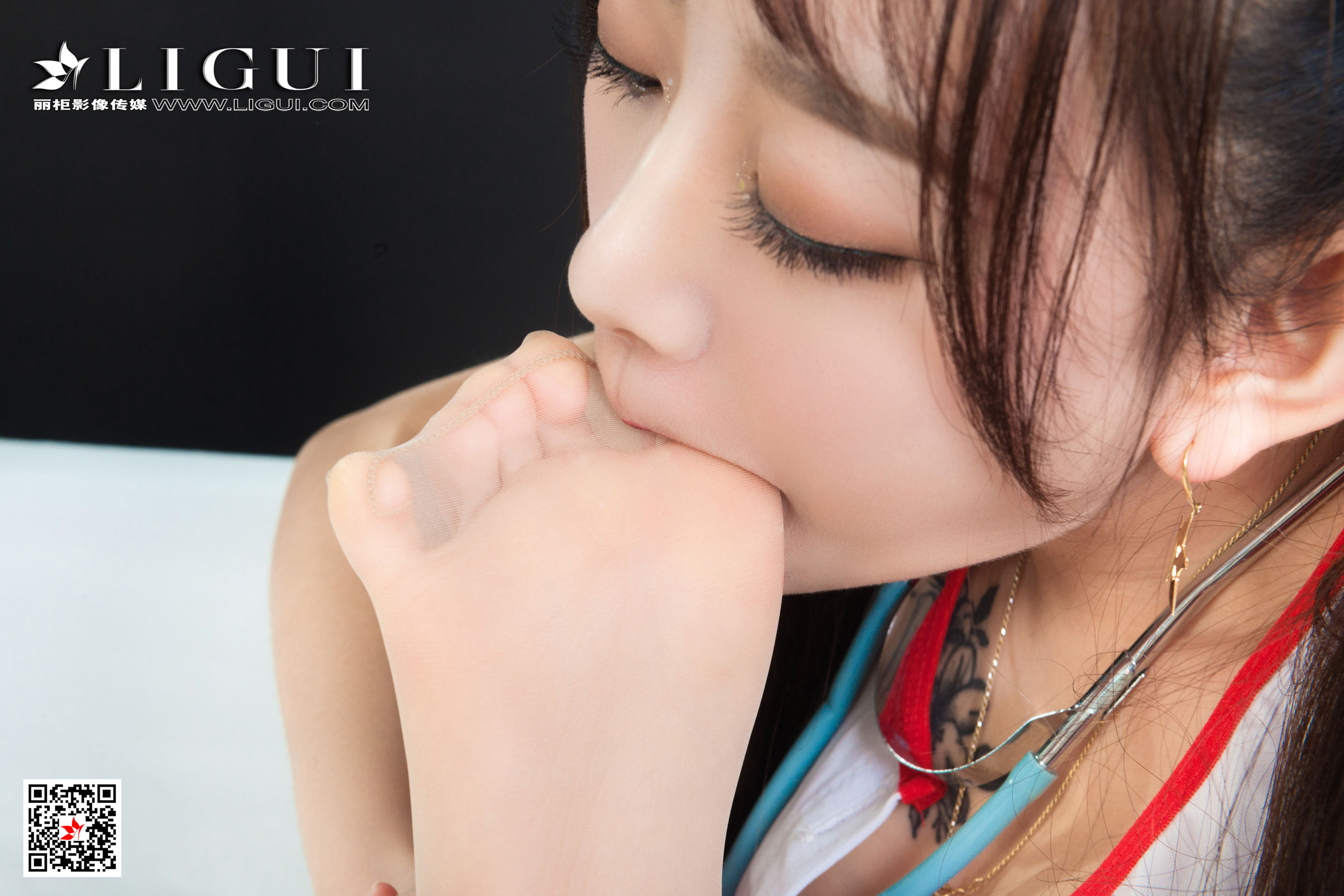 [丽柜Ligui] 小熊 《领主级特护》 丝袜写真第19张