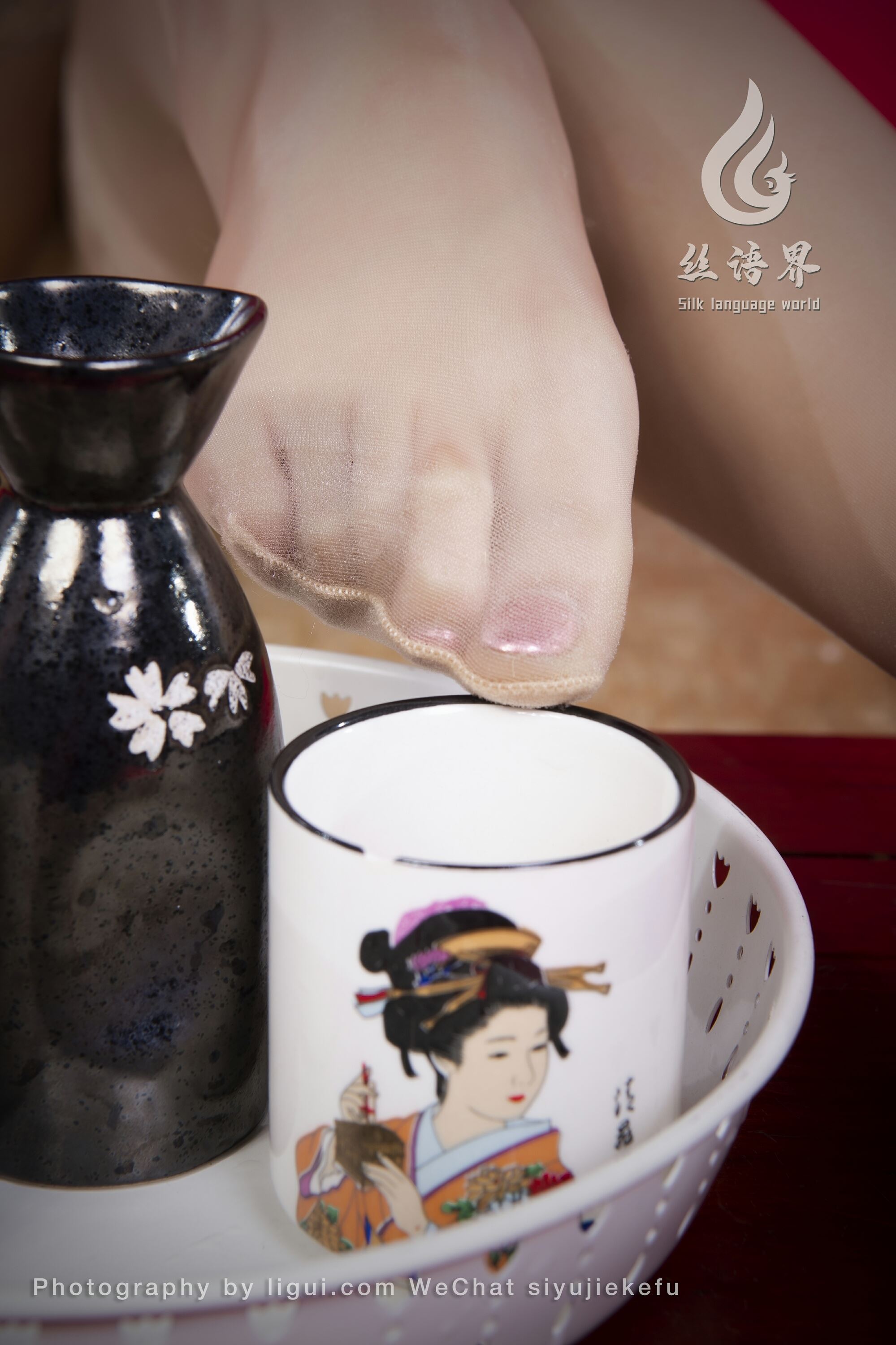 [Ligui丽柜] 丝语界合作 2022.12.01 《好想沦陷》团子第18张