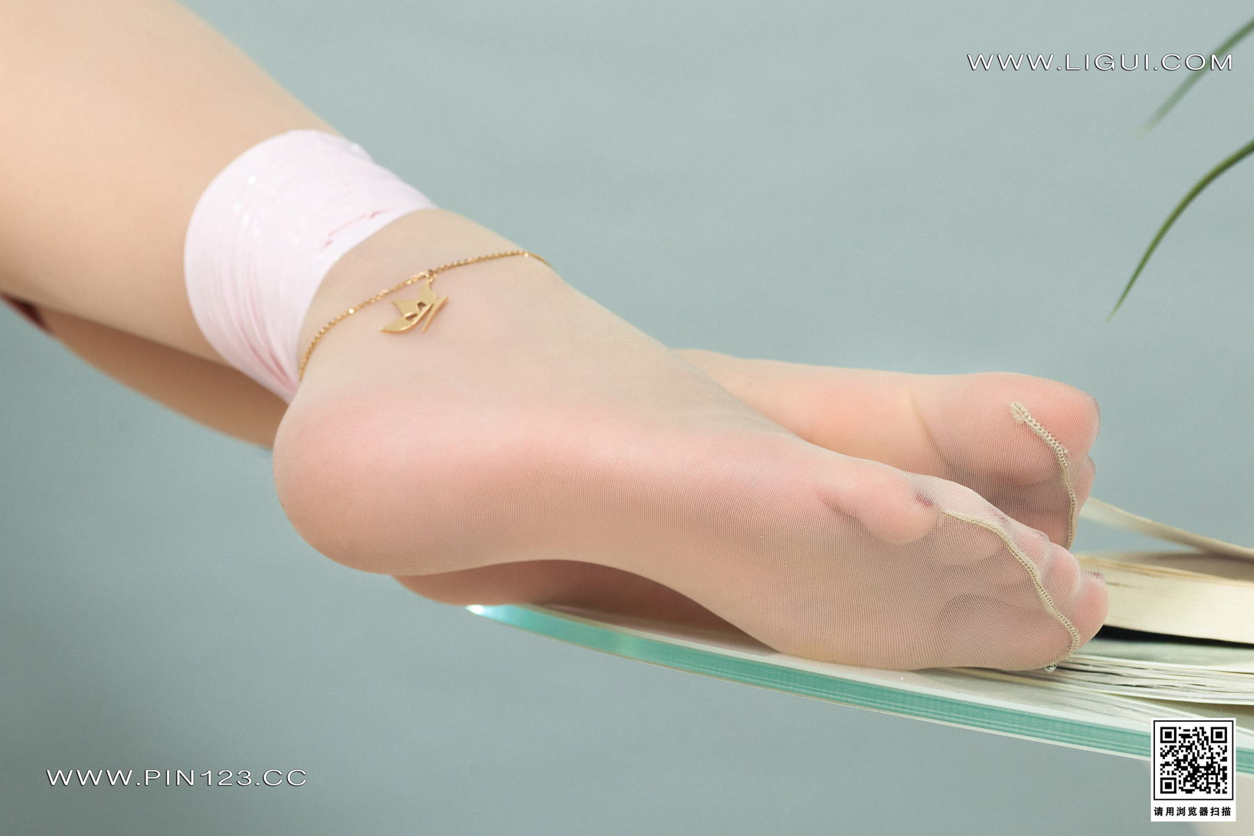 [Ligui丽柜] 2023.04.20《紧缚丽莲》汐汐第10张