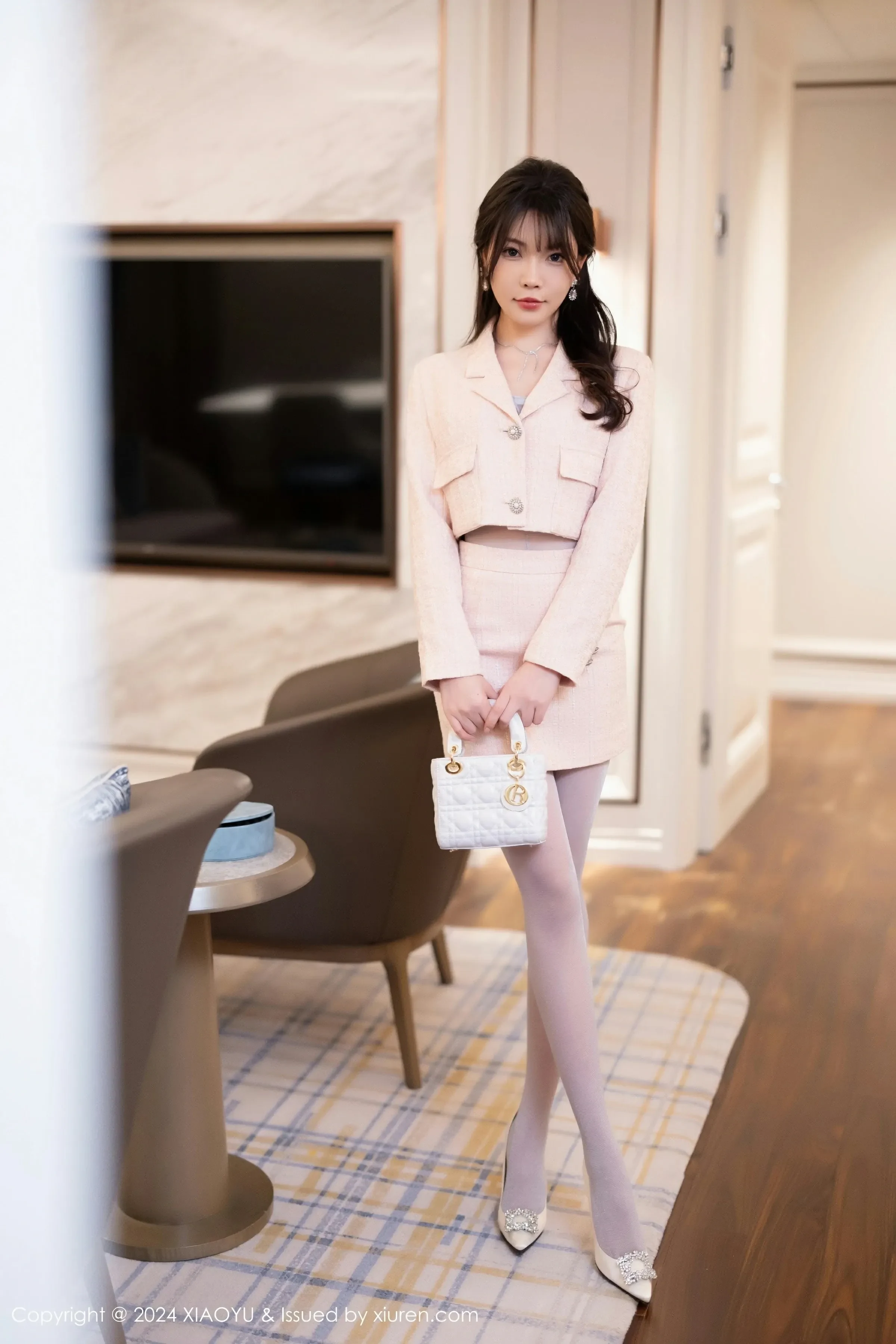  语画界 VOL.1236 徐莉芝Booty [82P]第1张