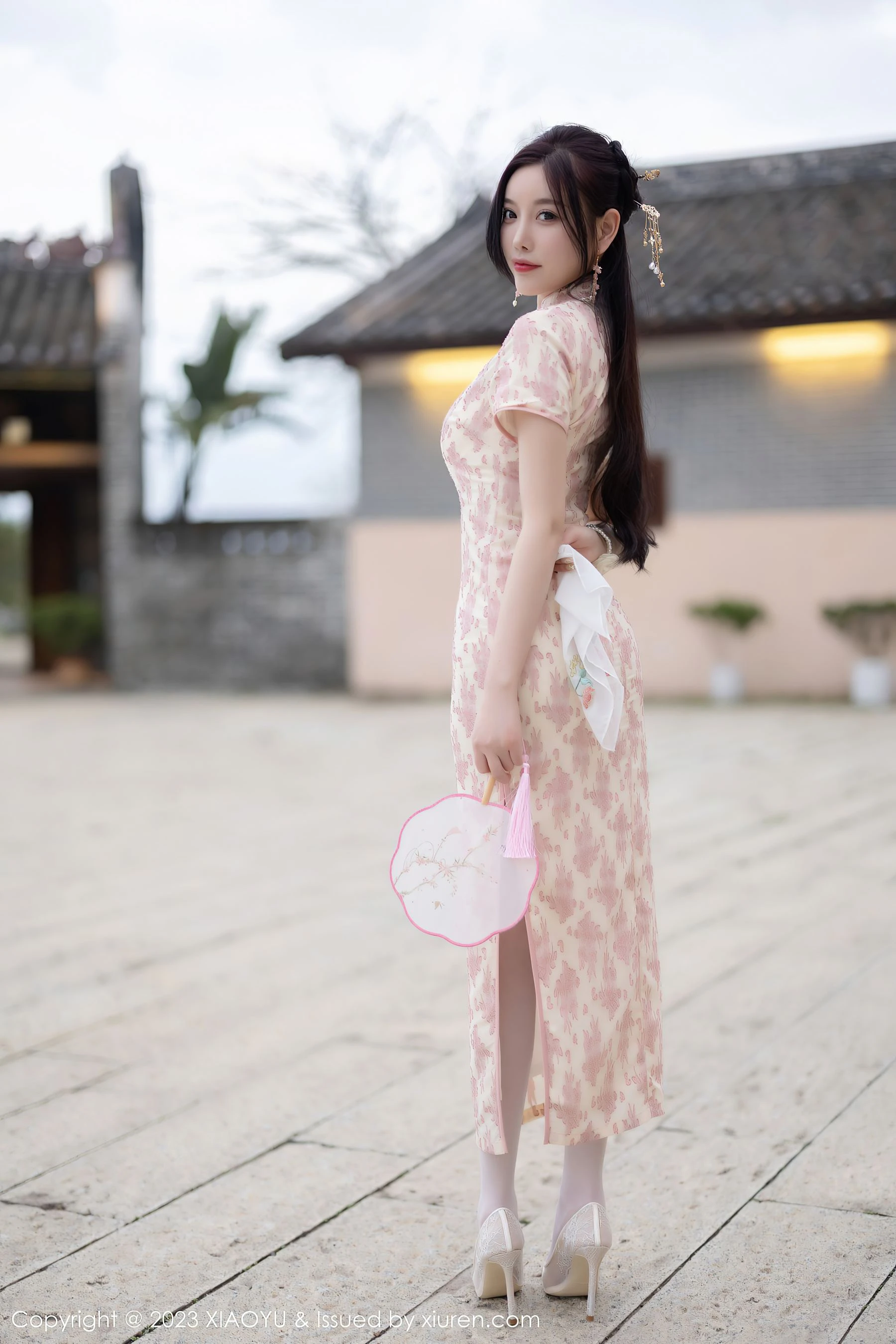 语画界 VOL.993 杨晨晨Yome 旗袍美腿第24张