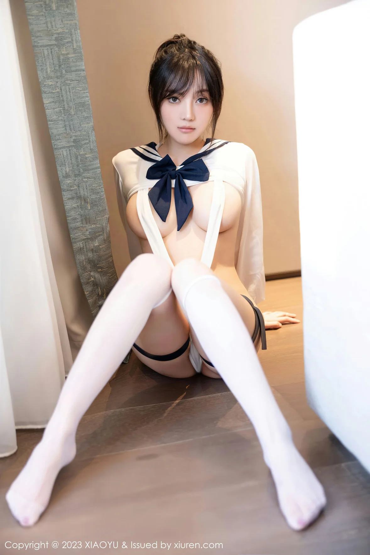  语画界 Vol.1105 豆瓣酱 白色高开叉服饰写真 [82P]第18张