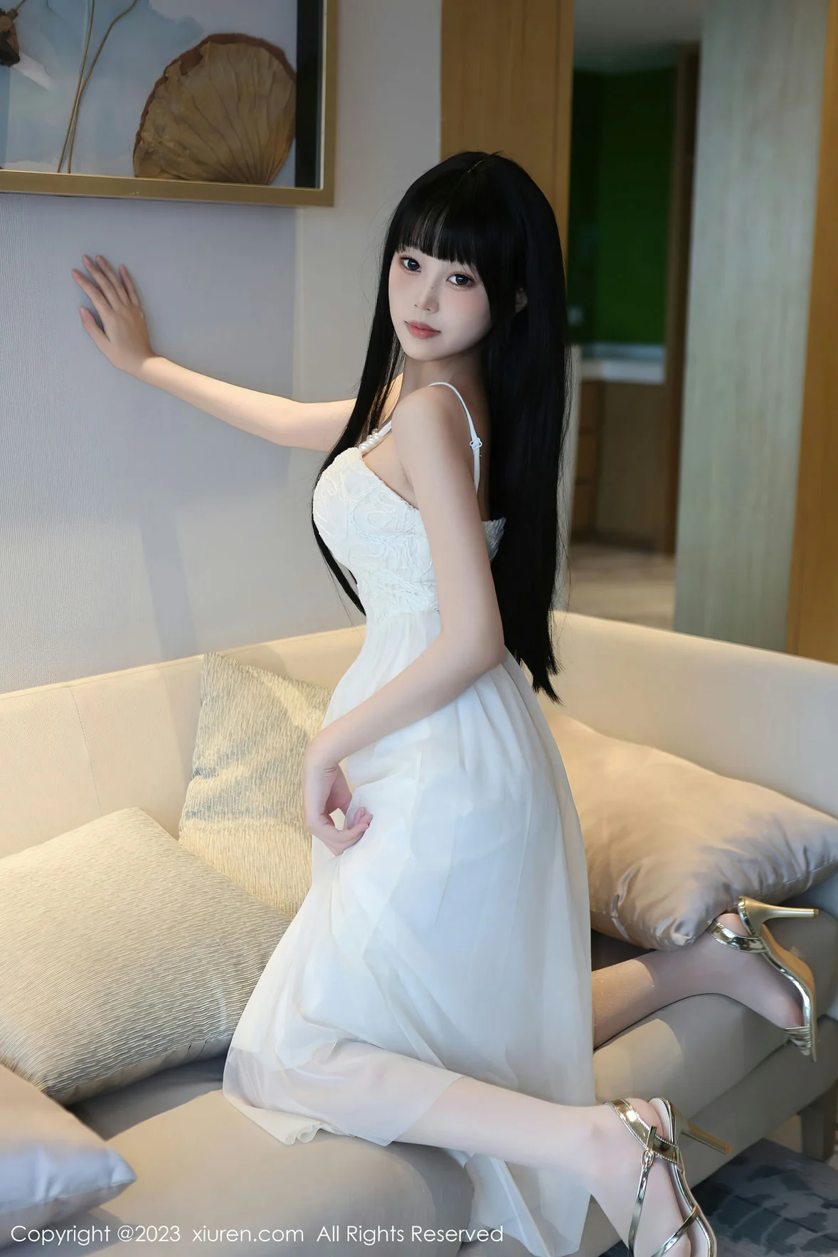  XiuRen 秀人 No.6828 早川京子 连衣长裙性感写真 [80P]第3张