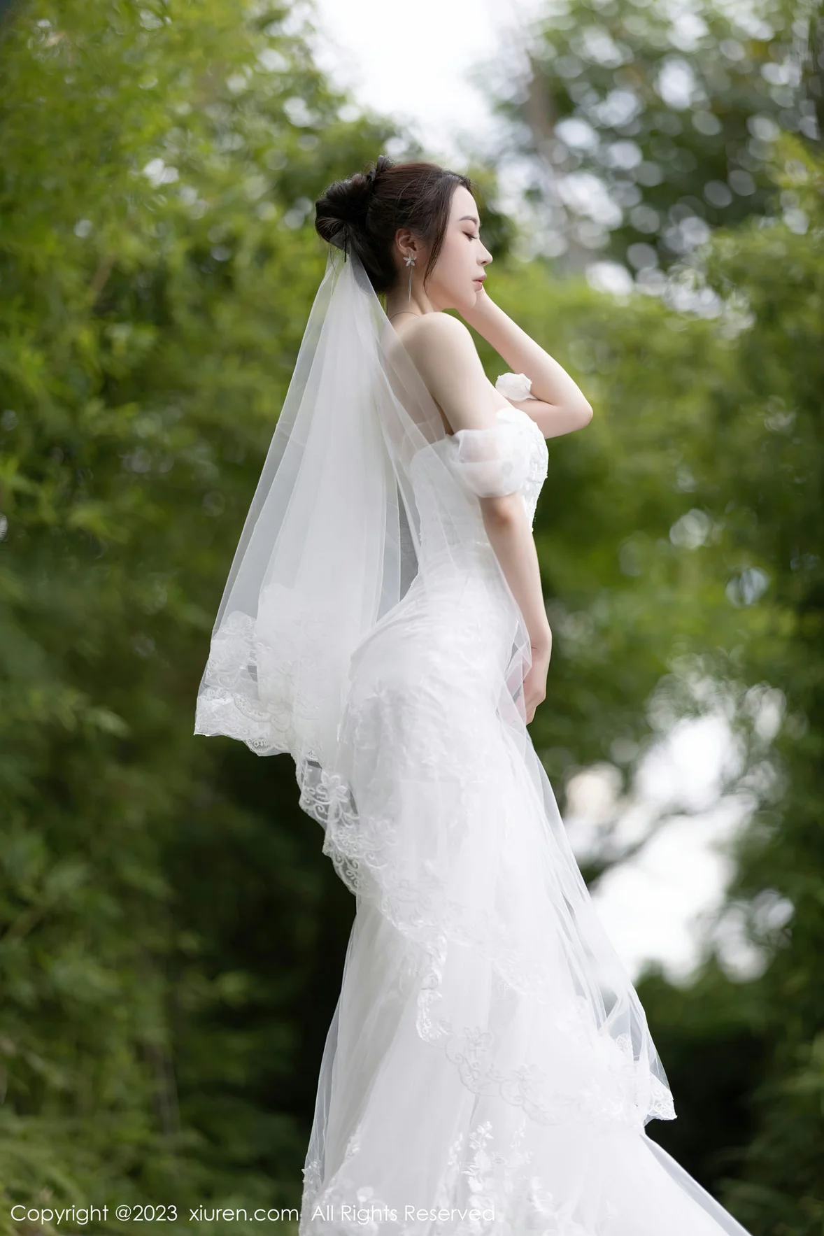  XiuRen 秀人 No.7310 梦心玥 白色婚纱服饰安吉旅拍 [84P]第4张