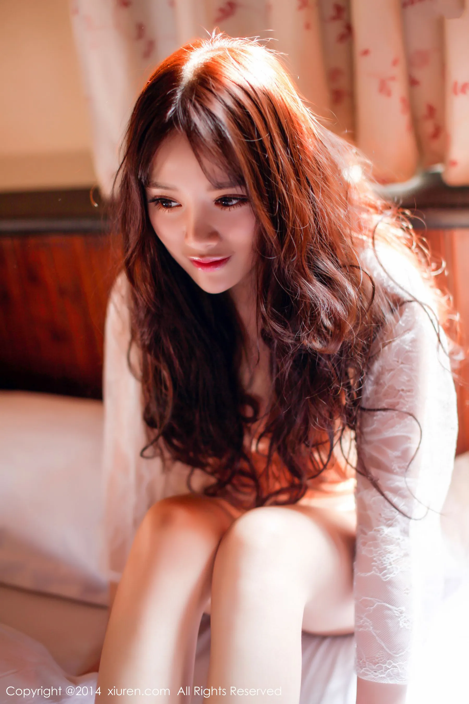 高溜MilkCat《蕾丝+运动装》 秀人网 No.225第3张