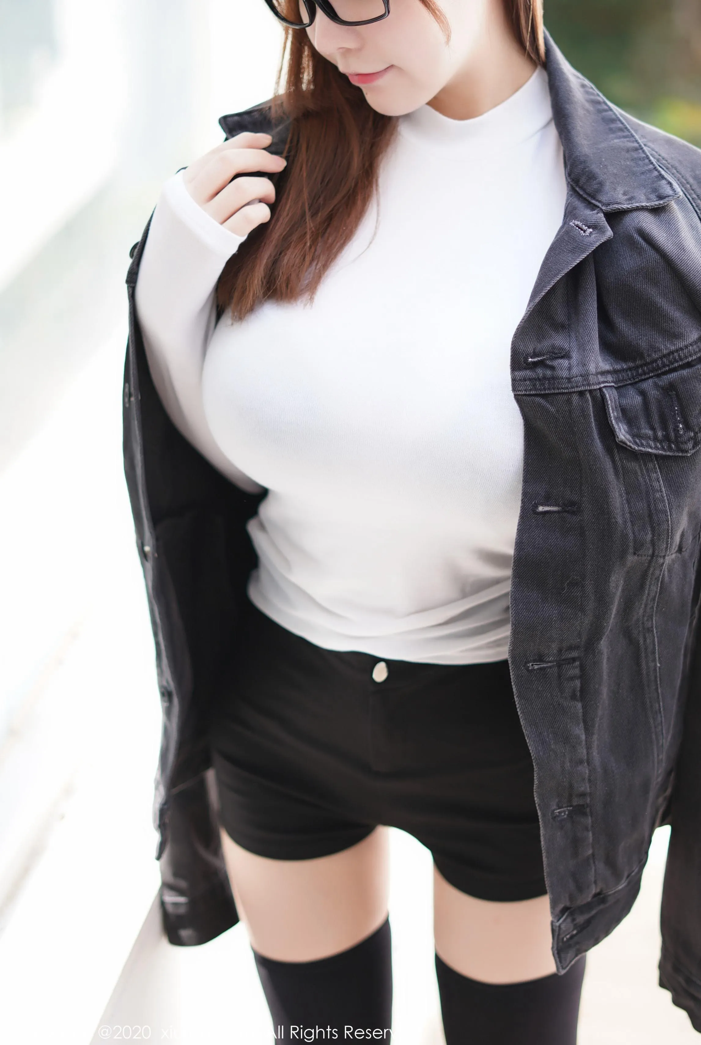  XIUREN秀人网 NO.2147 UU酱第2张