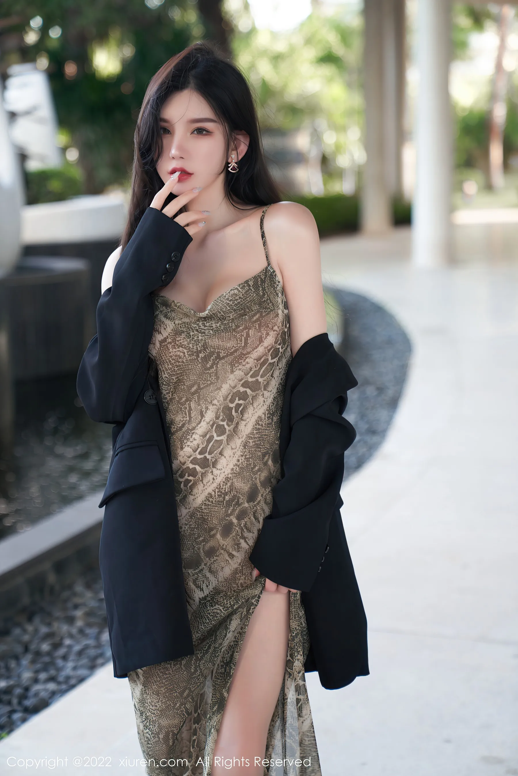  秀人网 No.4676 周于希Sally 三亚旅拍丝袜写真第18张