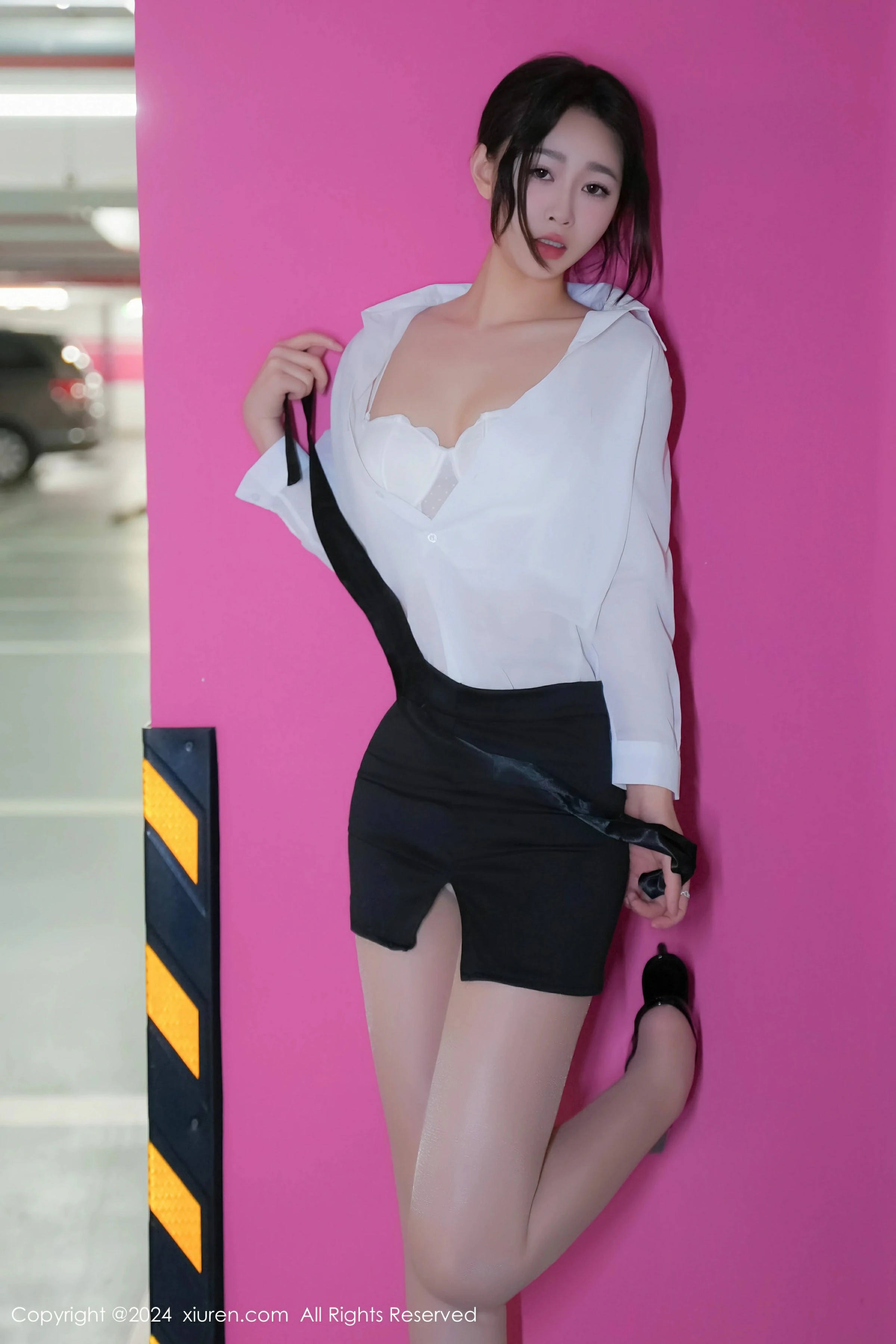  XiuRen 秀人 No.8613 软糖爱喝奶 [68P]第5张