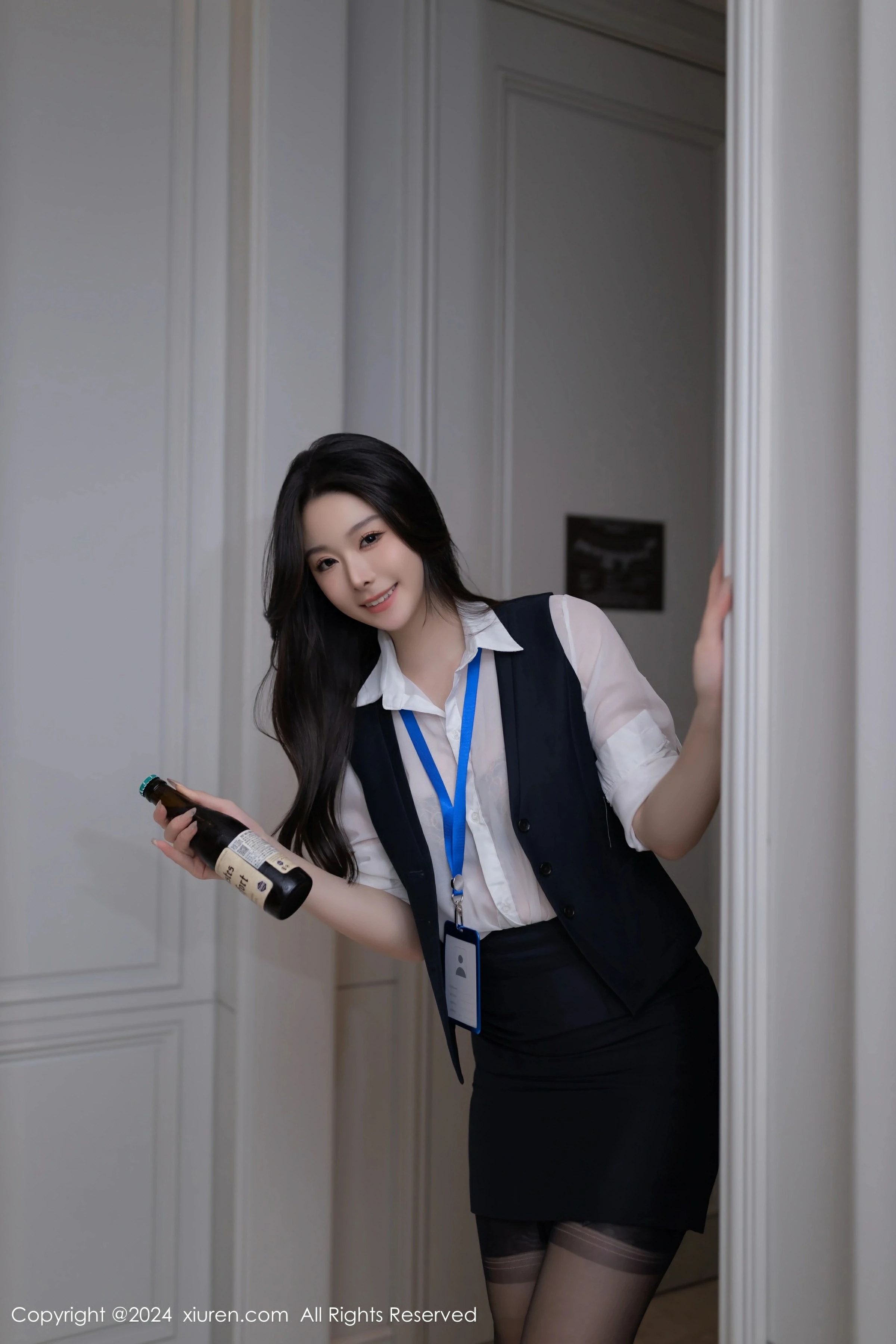  XiuRen 秀人 No.8808 小逗逗 [80P]第1张