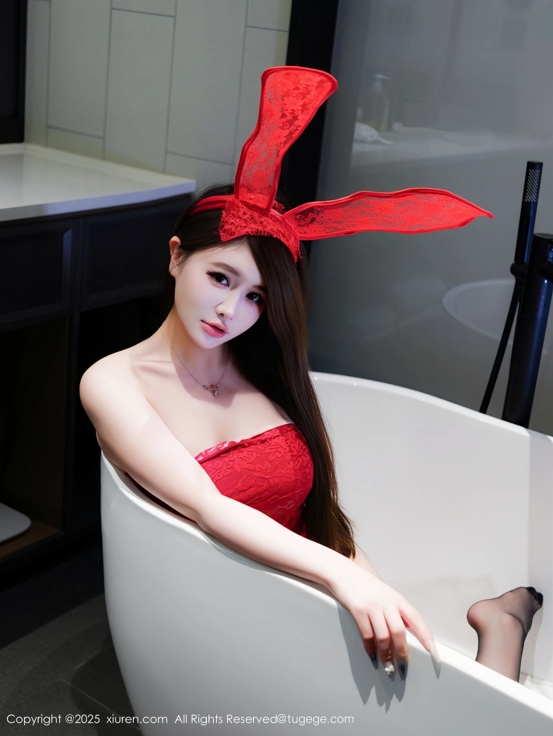  秀人网 甜妮 Vol.10907 [73P]第19张