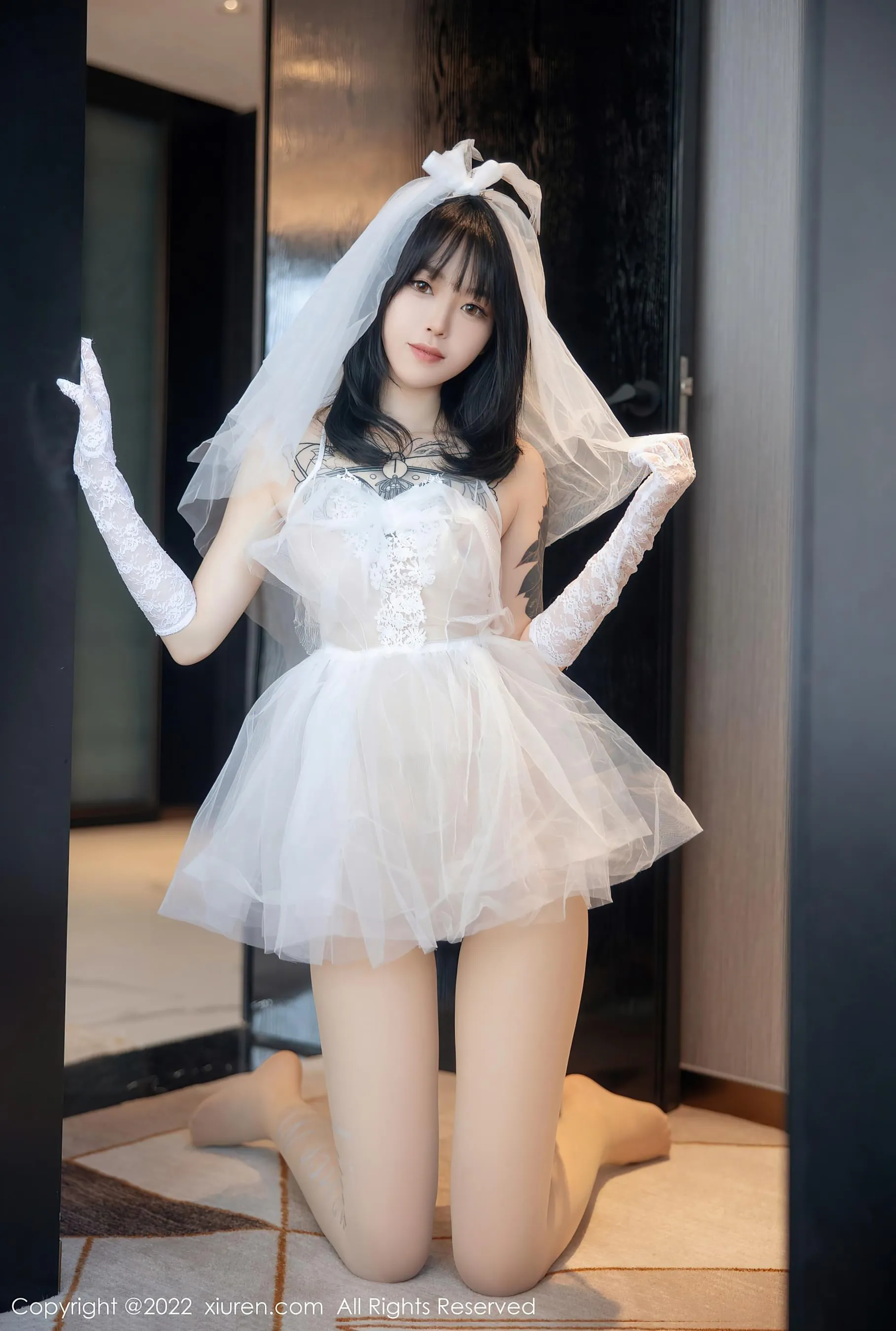  秀人网 No.5212 奶瓶. 婚纱服美腿第9张