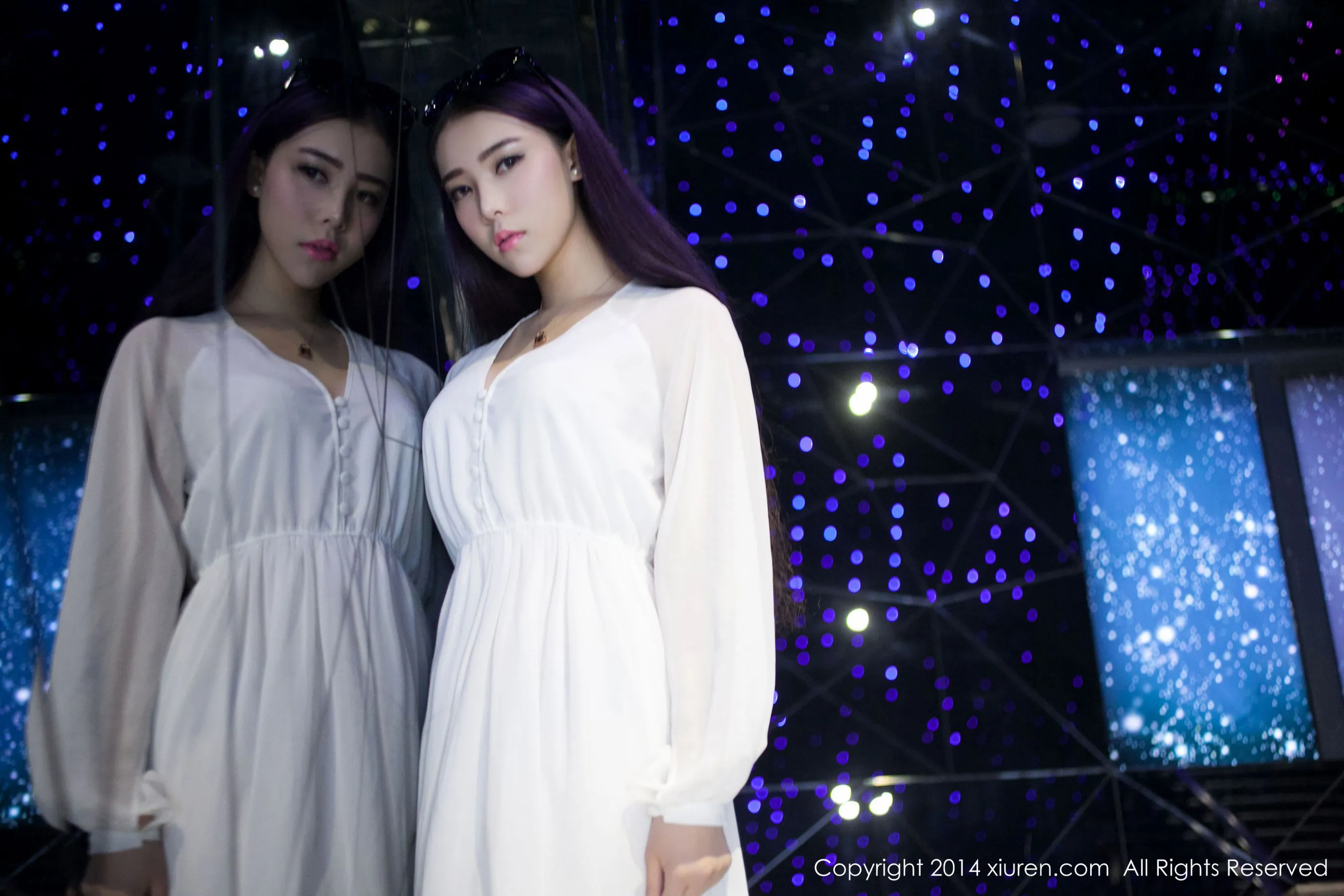  夢娜Vanessa《款款而来的特级女神》 秀人网 No.131第2张