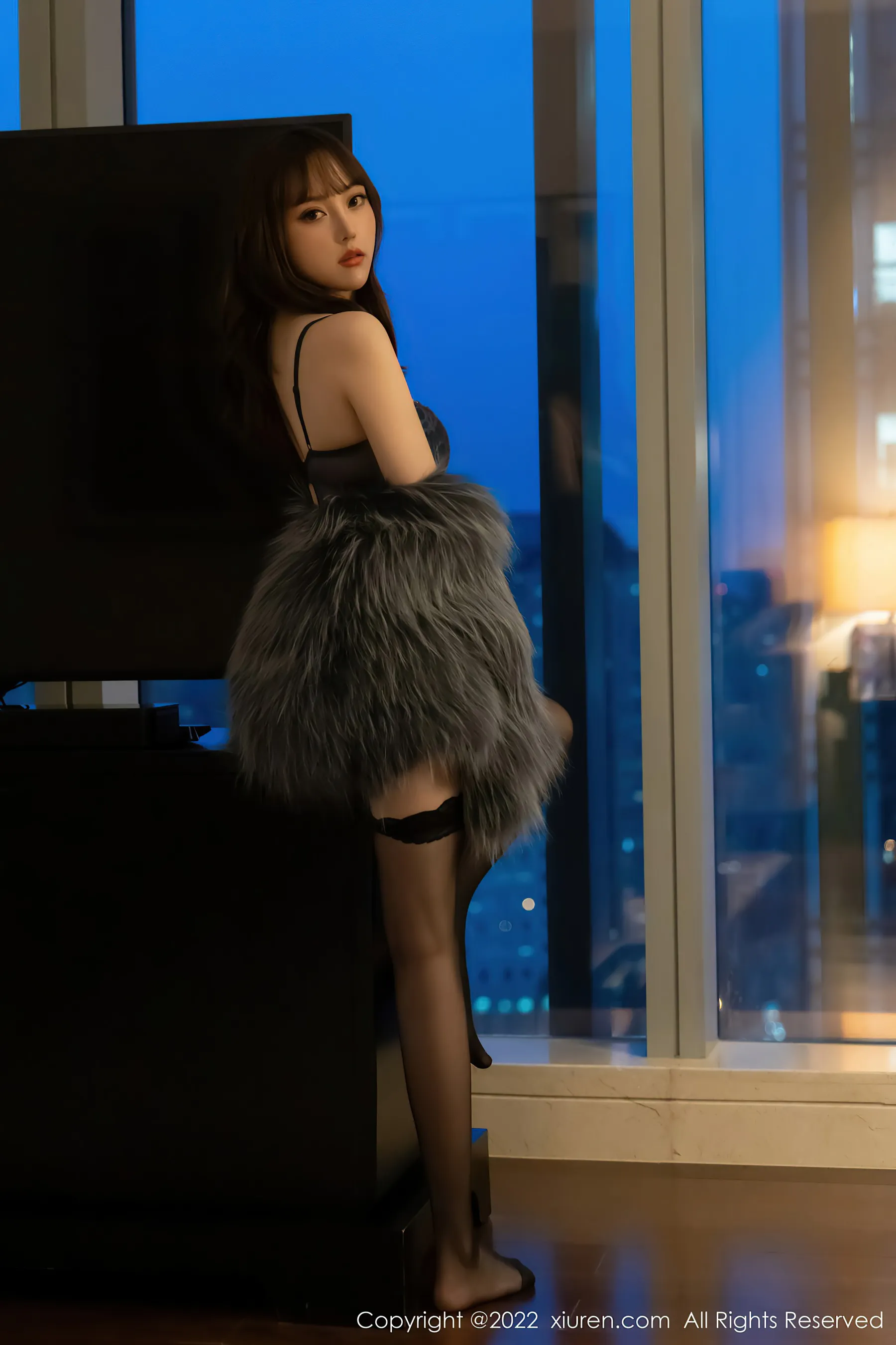  秀人网 No.4644 豆瓣酱 丝袜美腿第2张