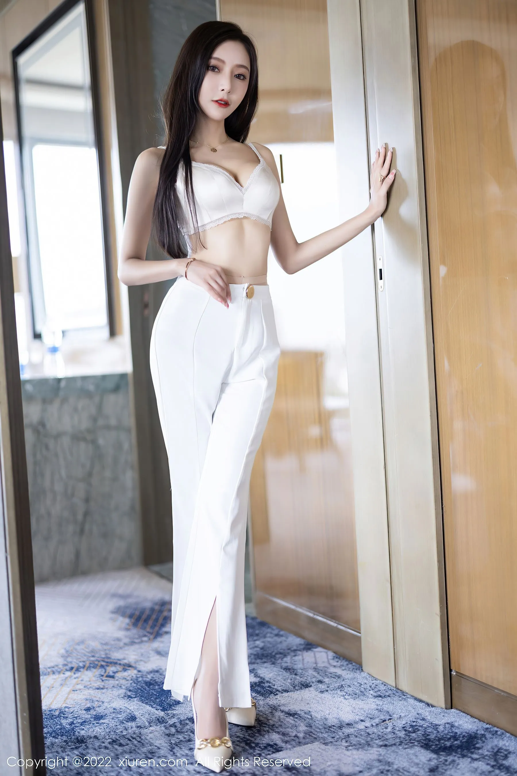 秀人网 No.5790 王馨瑶yanni第1张