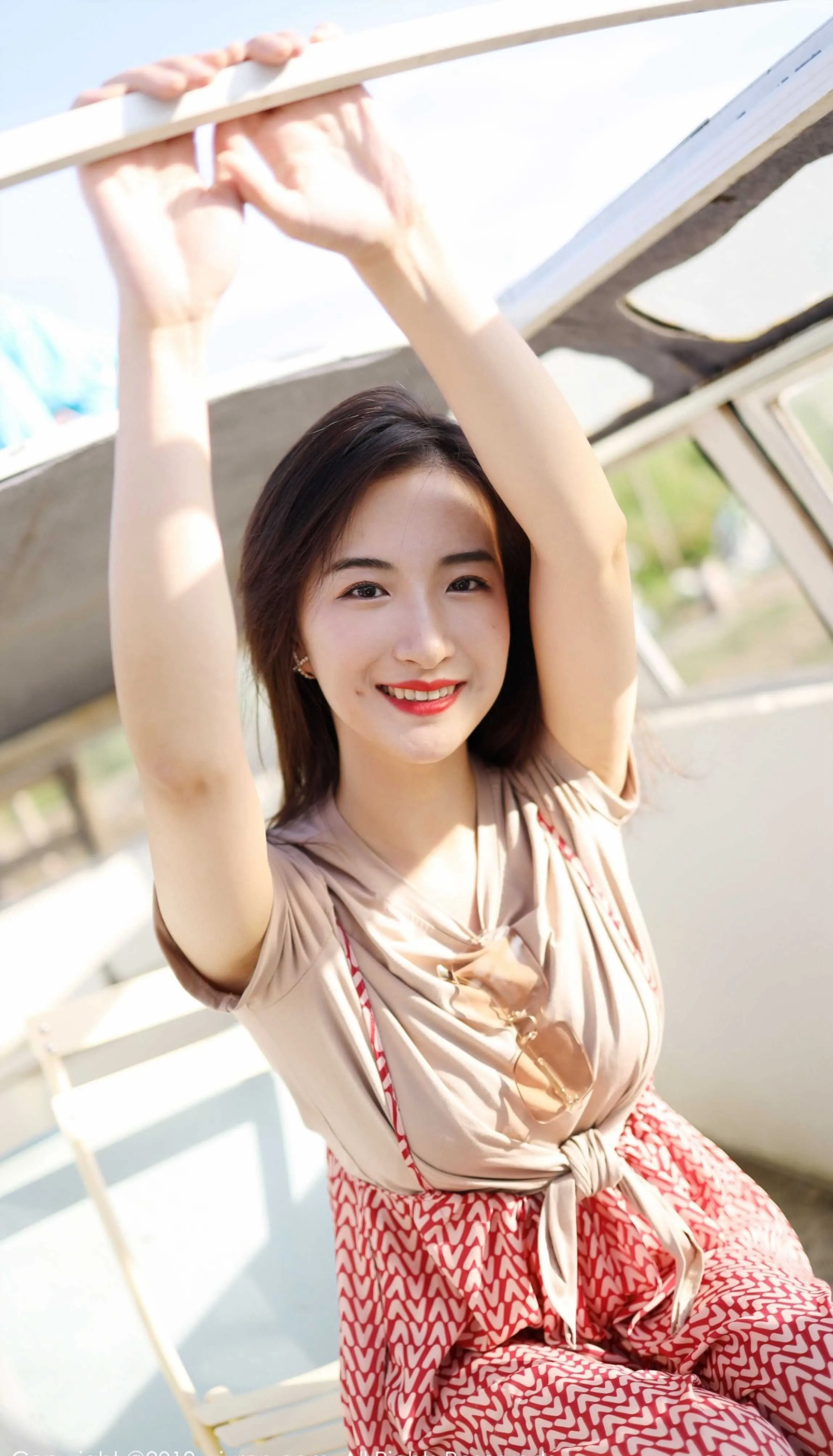  XIUREN秀人网 No.1718 艺儿拿铁第5张