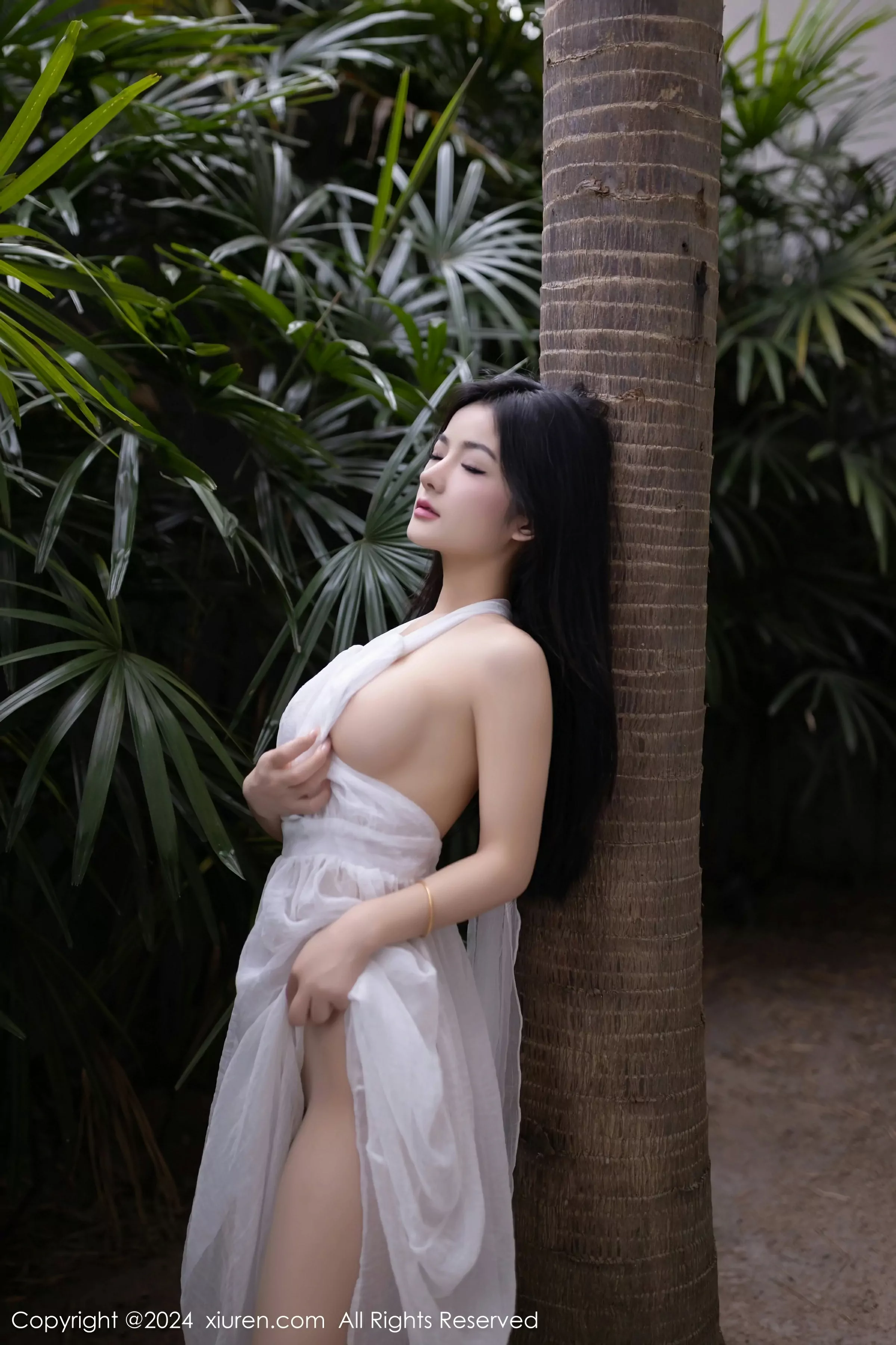  XiuRen 秀人 No.8117 谭小灵 [79P]第3张