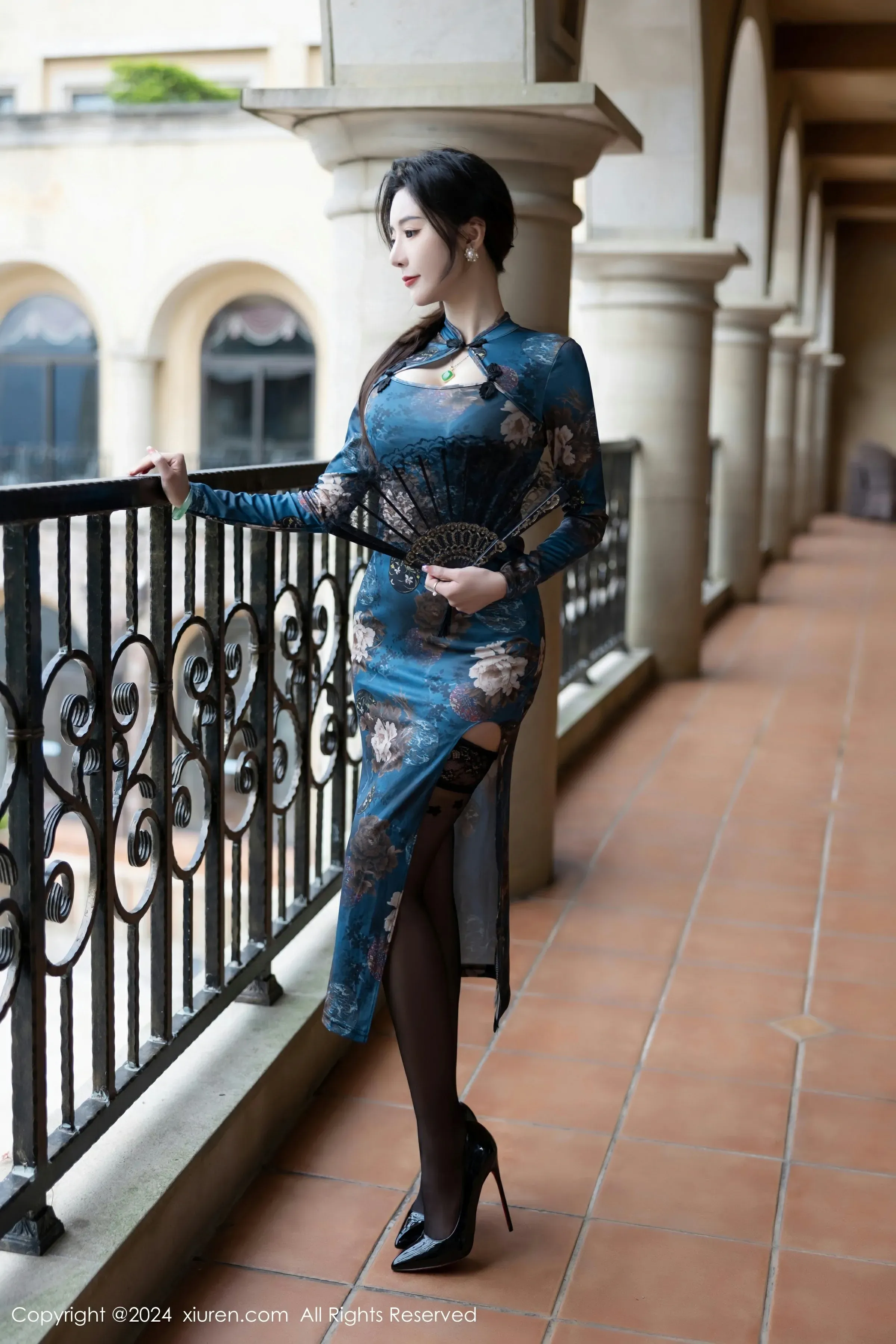  XiuRen 秀人 No.8425 王馨瑶yanni [82P]第2张