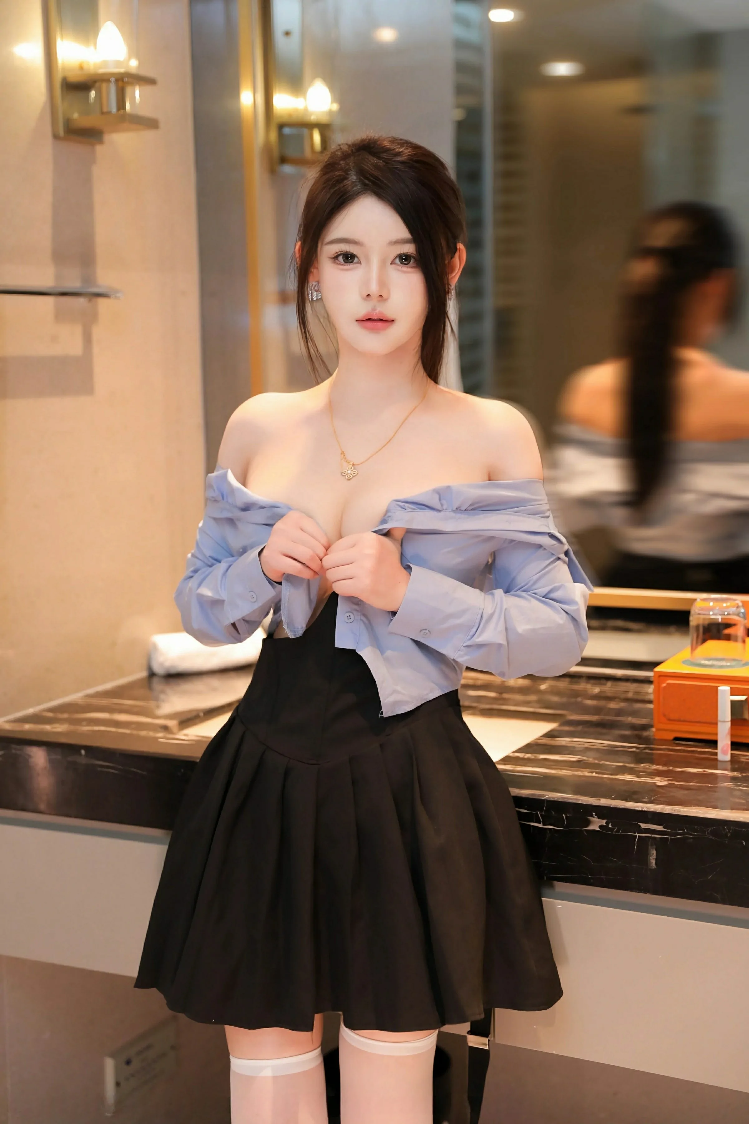  XiuRen 秀人 No.9819 爱酱里 [80P]第9张