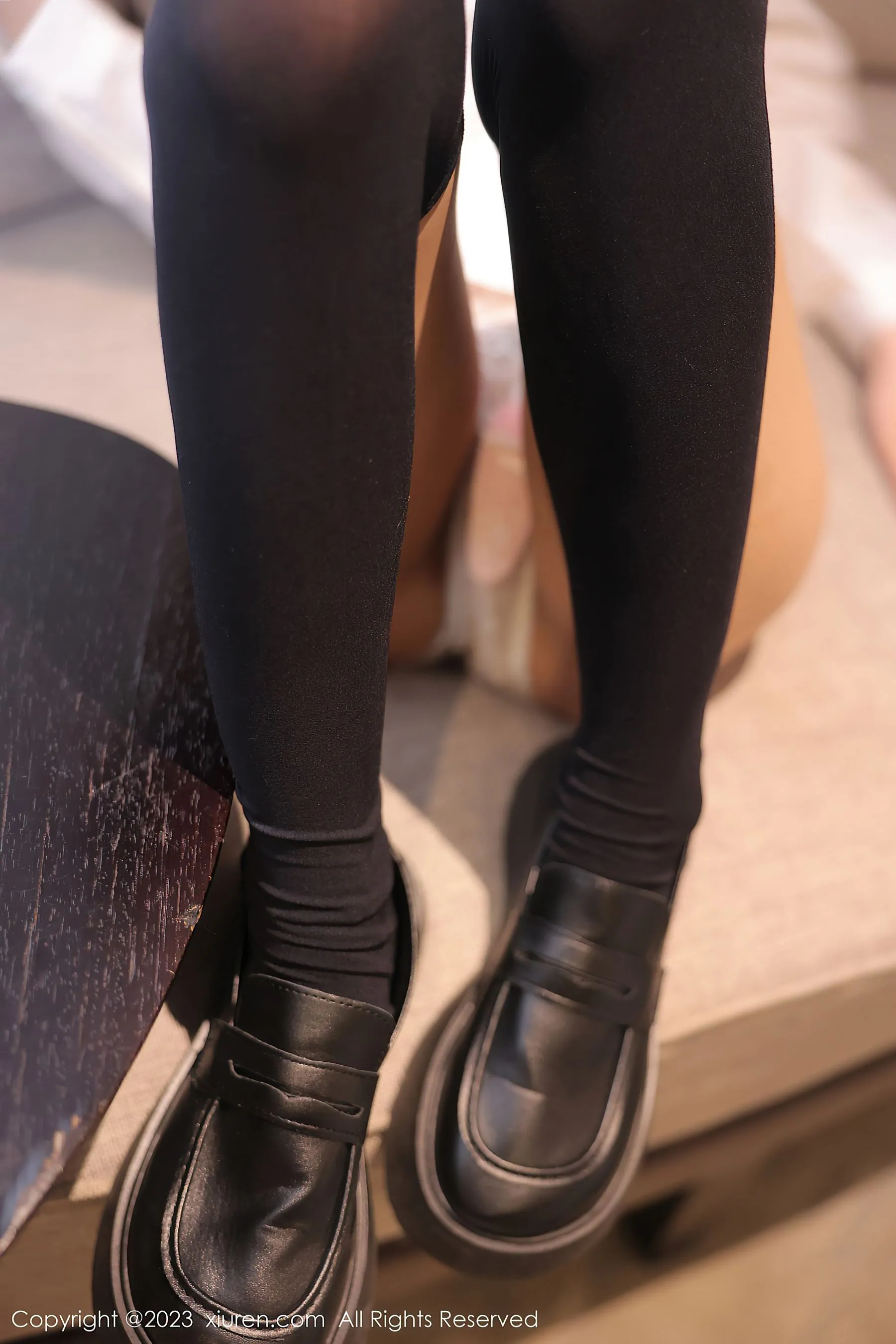 秀人网 No.6662 幼幼 制服美腿第4张