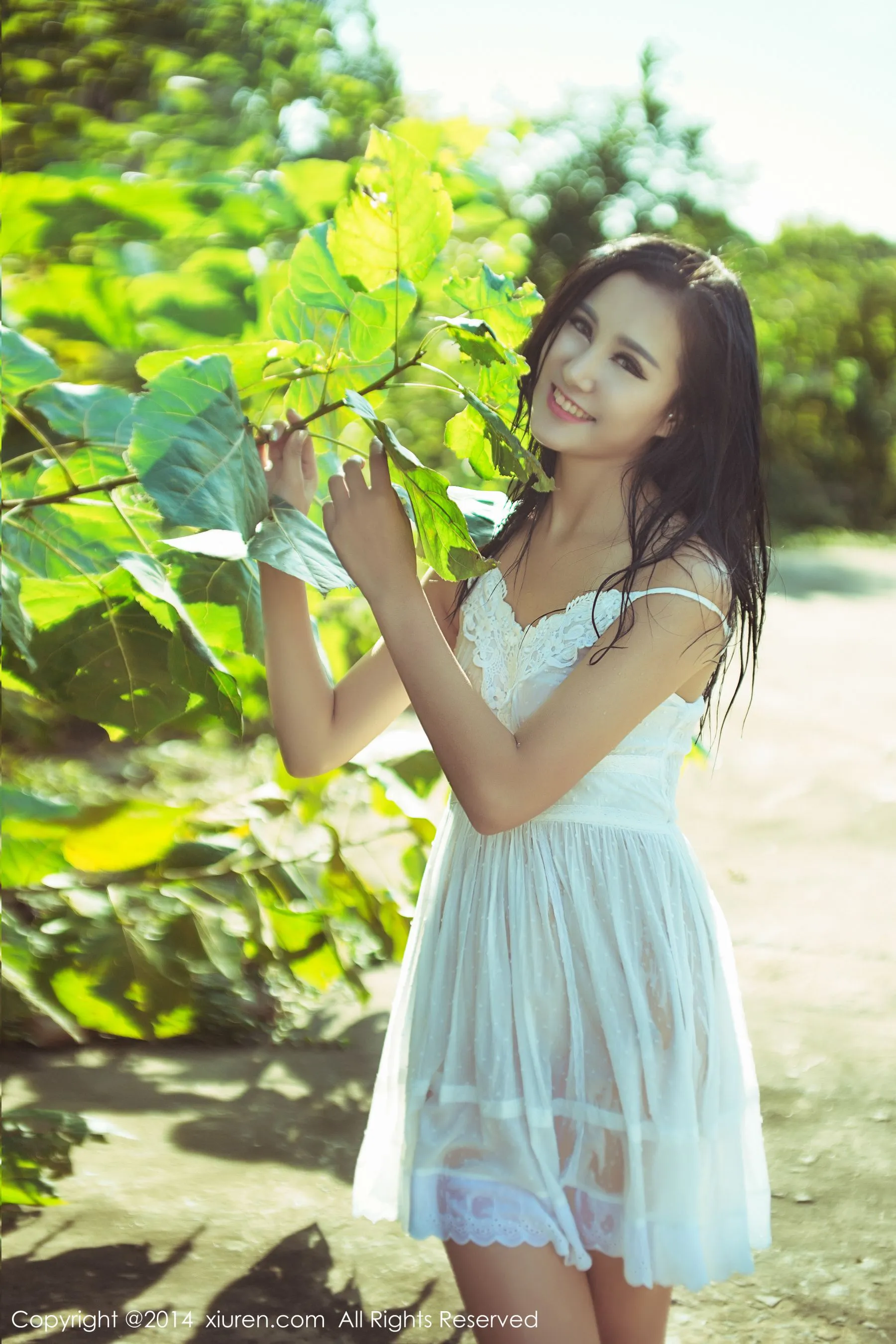  刘薇拉《烈日下的少女》 秀人网 No.226第11张