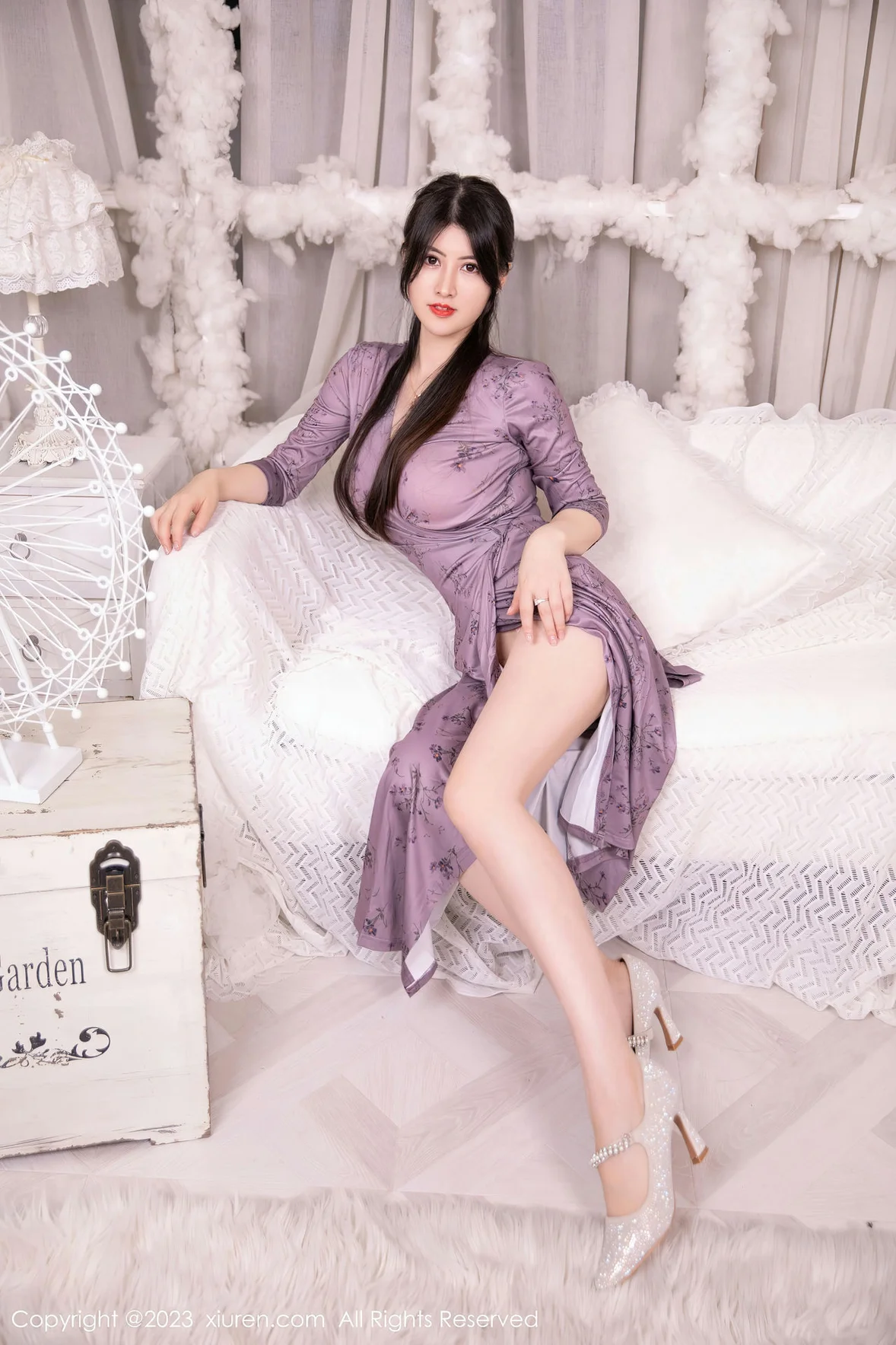  XiuRen 秀人 No.7126 诗诗kiki 紫色连夜长裙性感写真 [88P]第3张