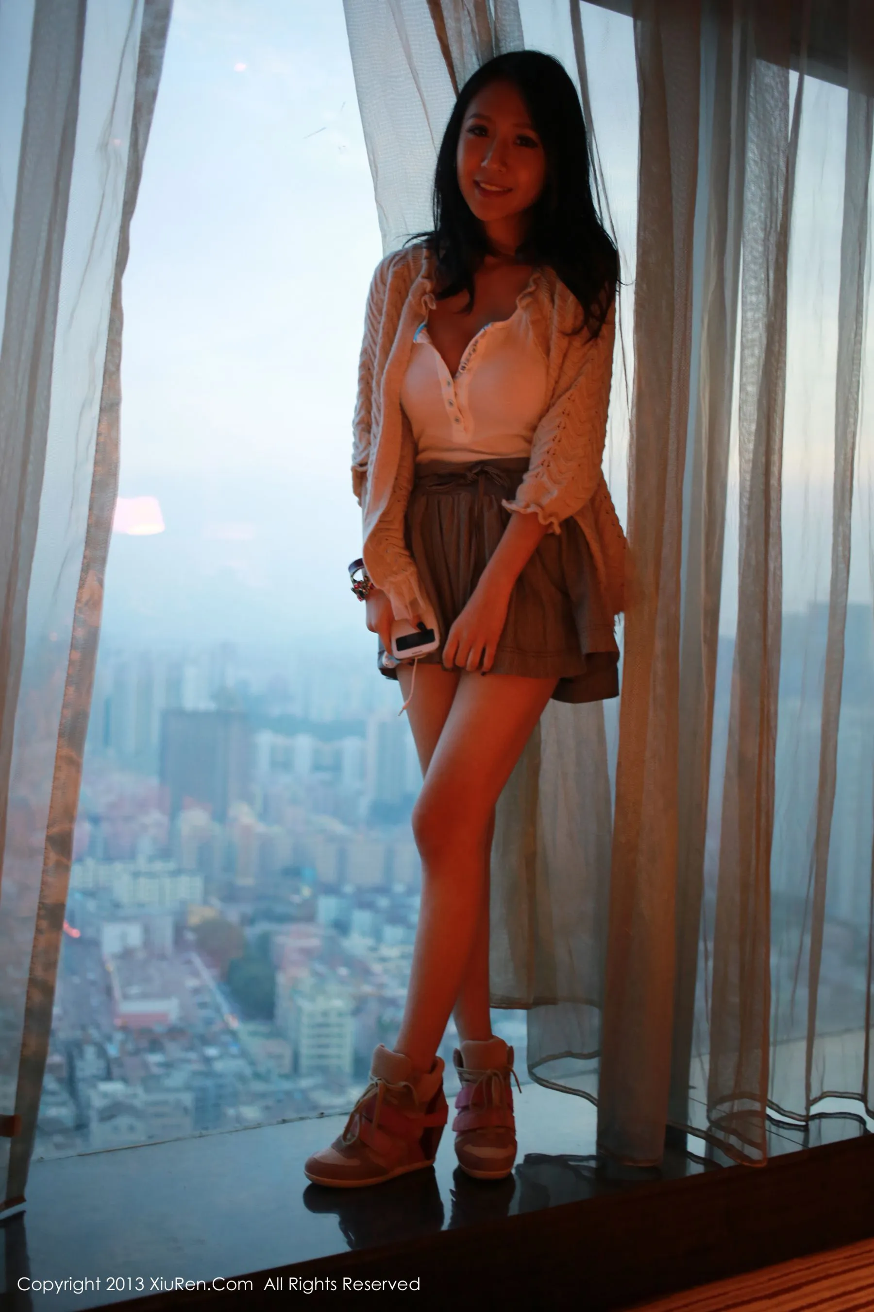 于大小姐AYU 人气完美女神 秀人网 No.031第16张