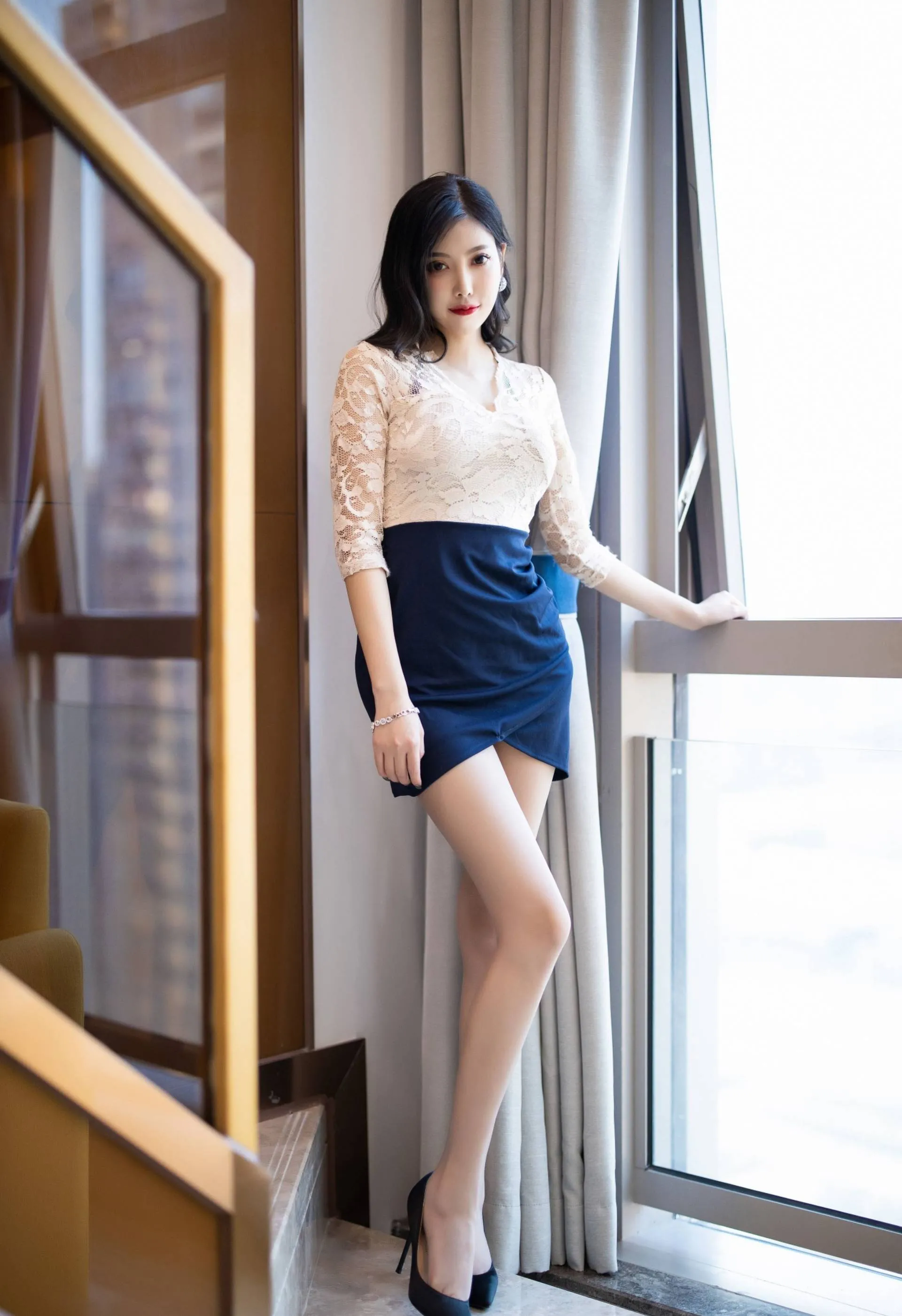 XIUREN秀人网 No.1717 杨晨晨sugar第1张