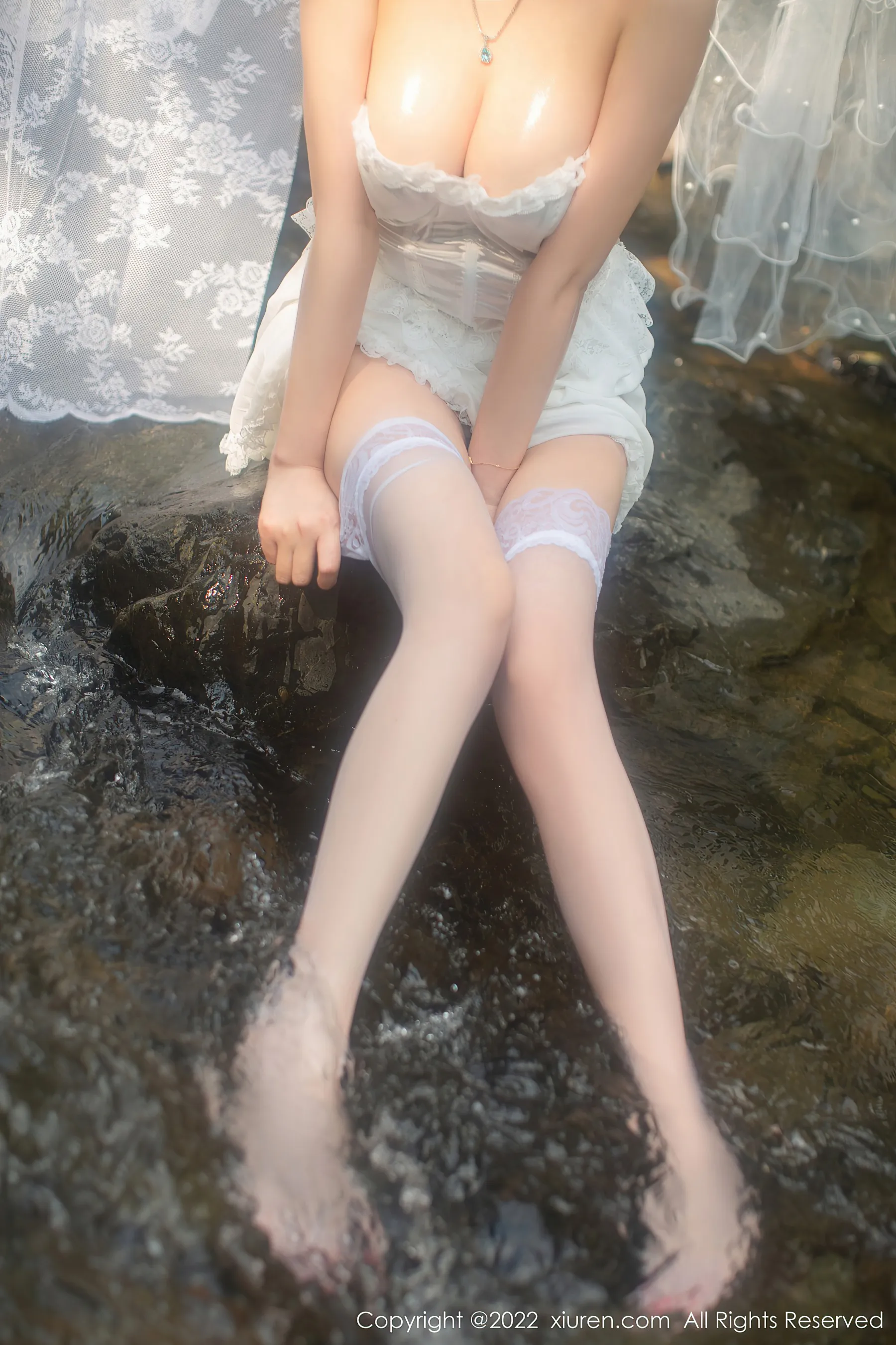  秀人网 No.4564 杨晨晨Yome 礼裙美腿第25张