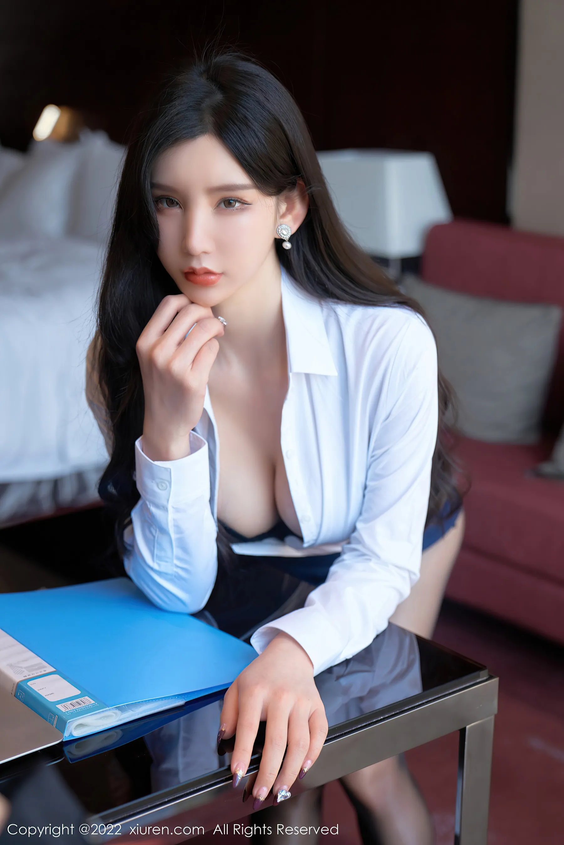  秀人网 No.4708 周于希Sally OL美女黑丝美腿写真第21张