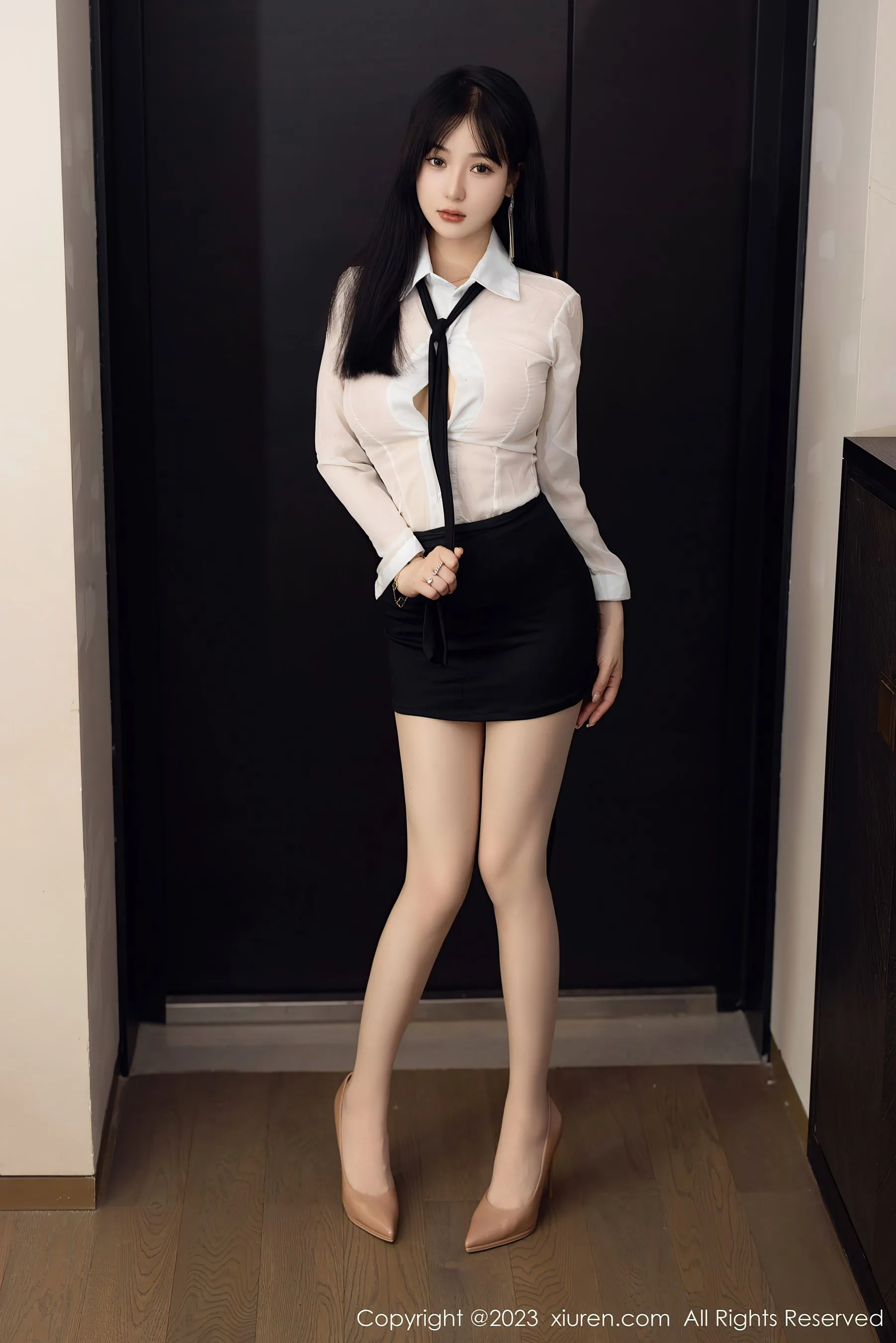  秀人网 No.6710 柚琪Rich 新人美臀第19张