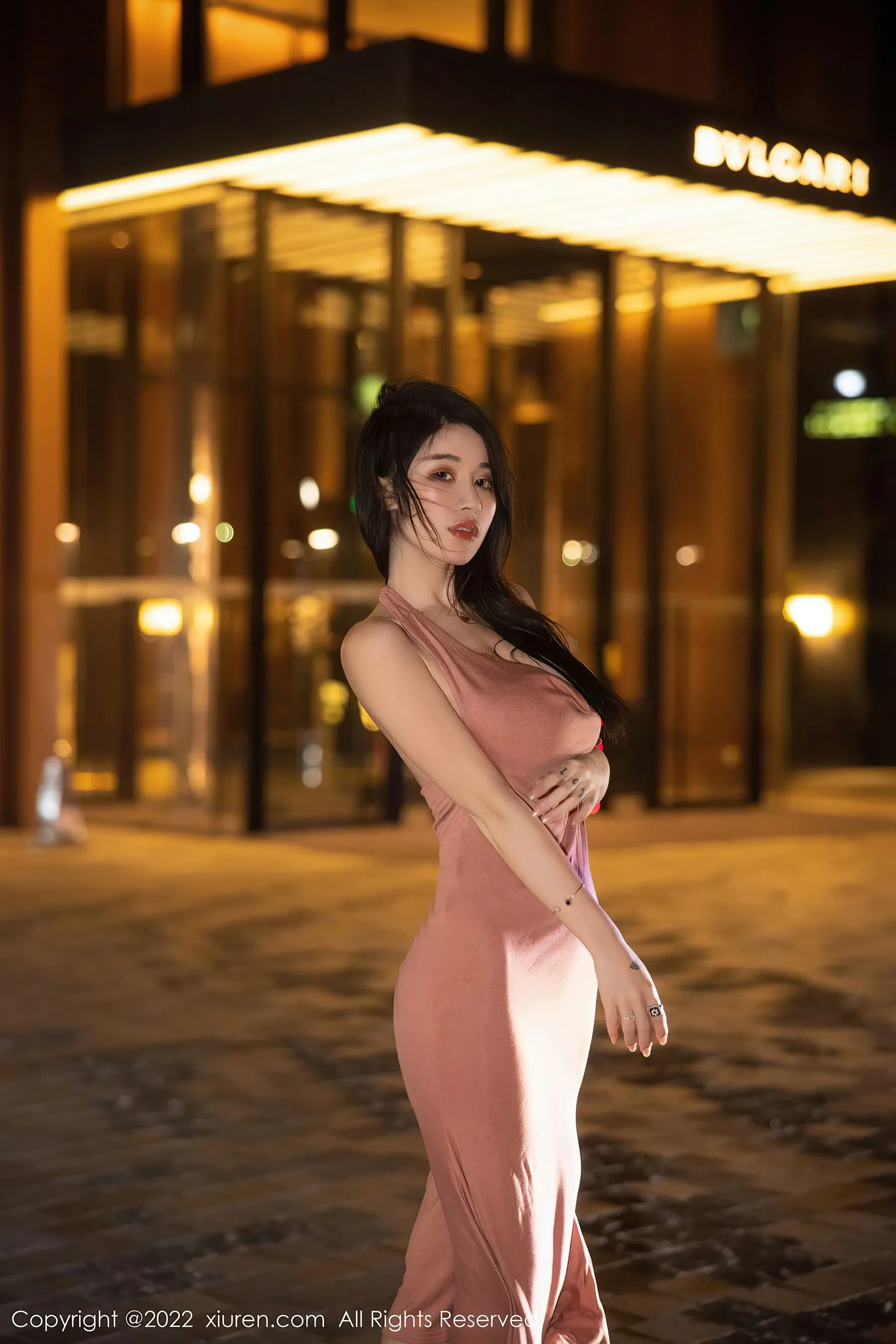  秀人网 No.5426 美七Mia 西双版纳旅拍第12张