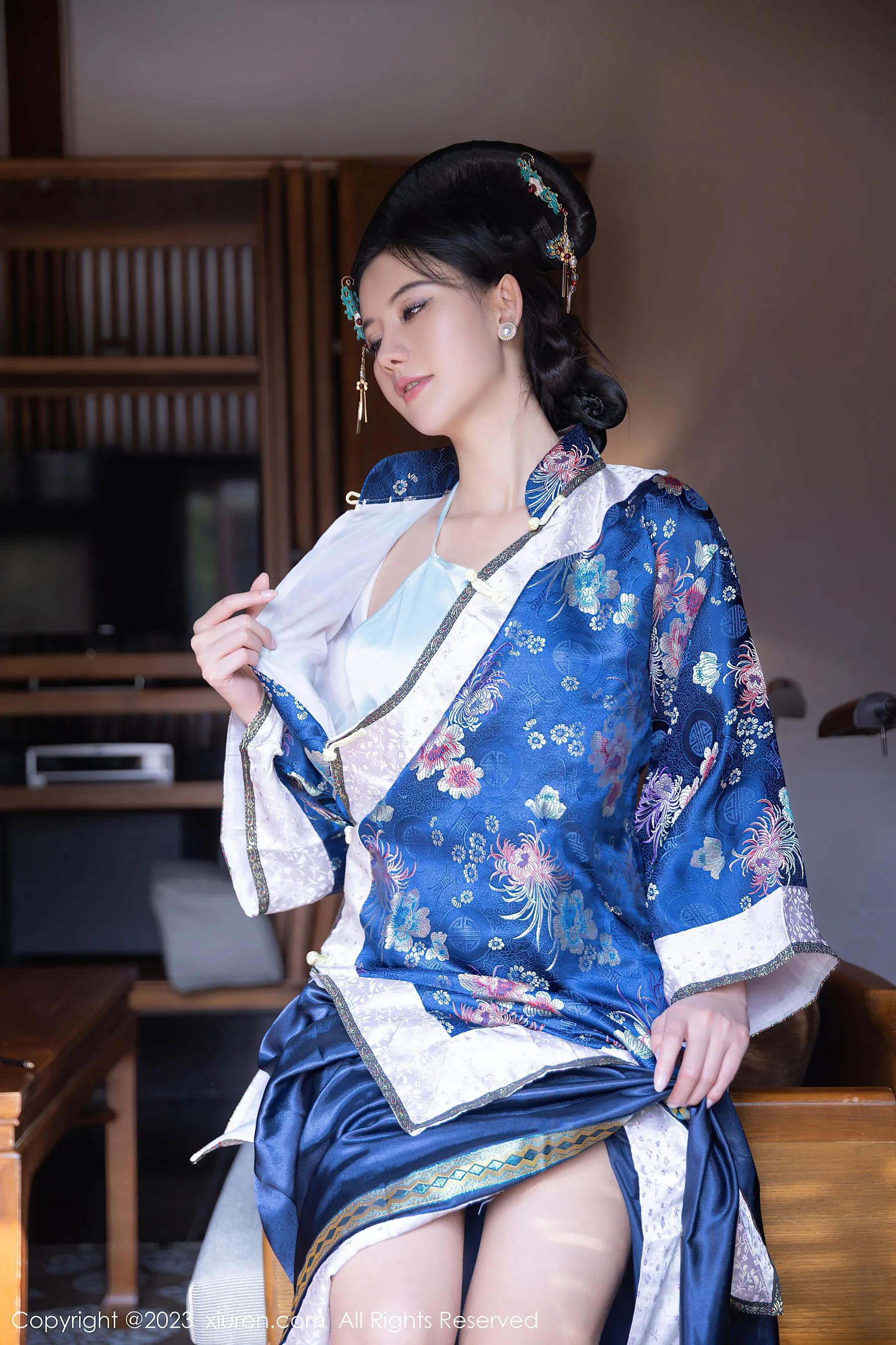 秀人网 No.6398 就是阿朱啊第29张