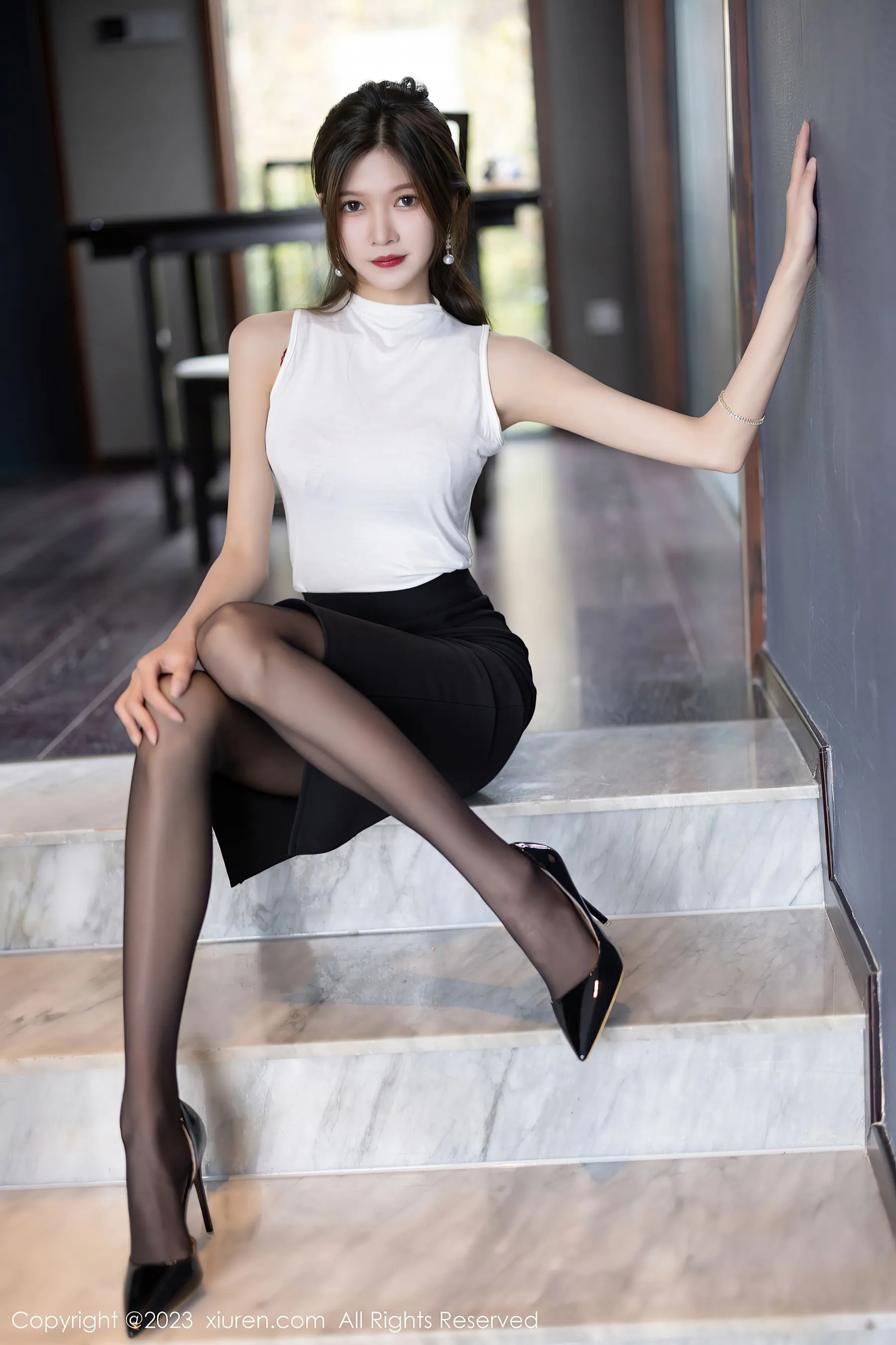  秀人网 No.6194 程程程- 黑丝短裙第27张