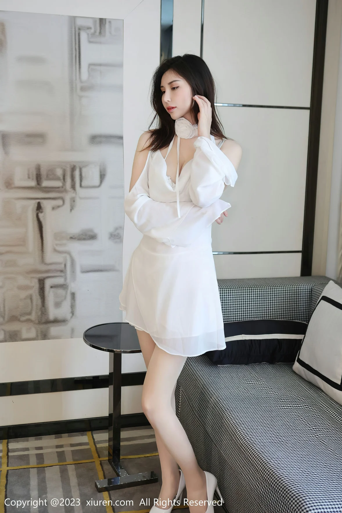  XiuRen 秀人 No.6877 修水管剧情写真王曼柔 性感写真 [71P]第1张