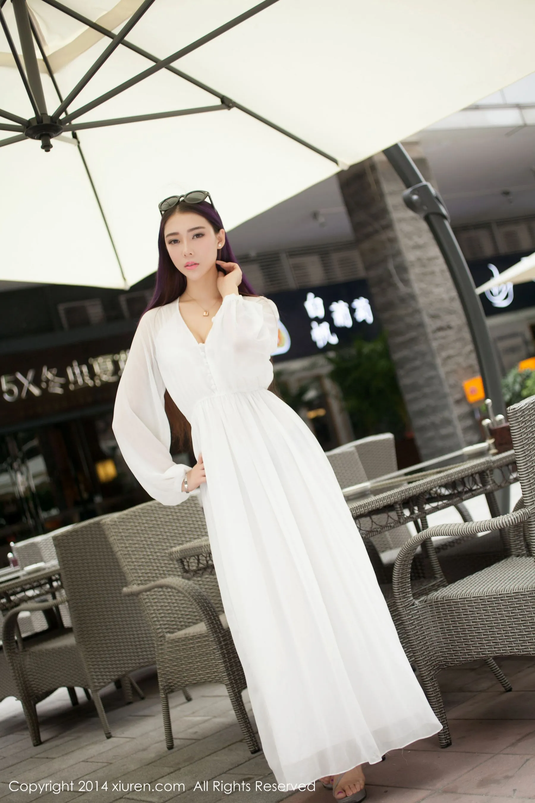  夢娜Vanessa《款款而来的特级女神》 秀人网 No.131第6张