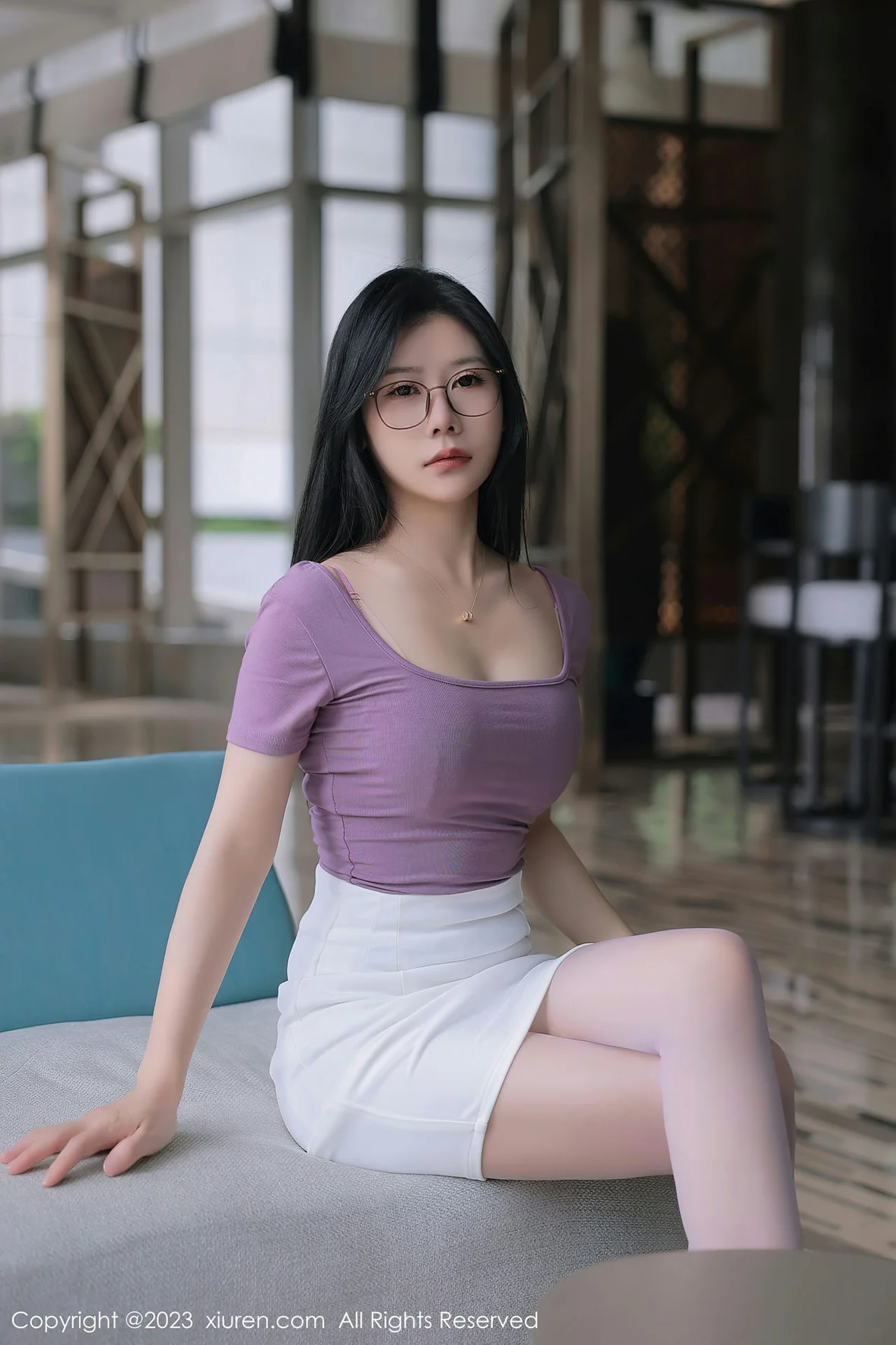  XiuRen 秀人 No.6865 尹甜甜 淡红色蕾丝内衣泰国旅拍 [86P]第4张