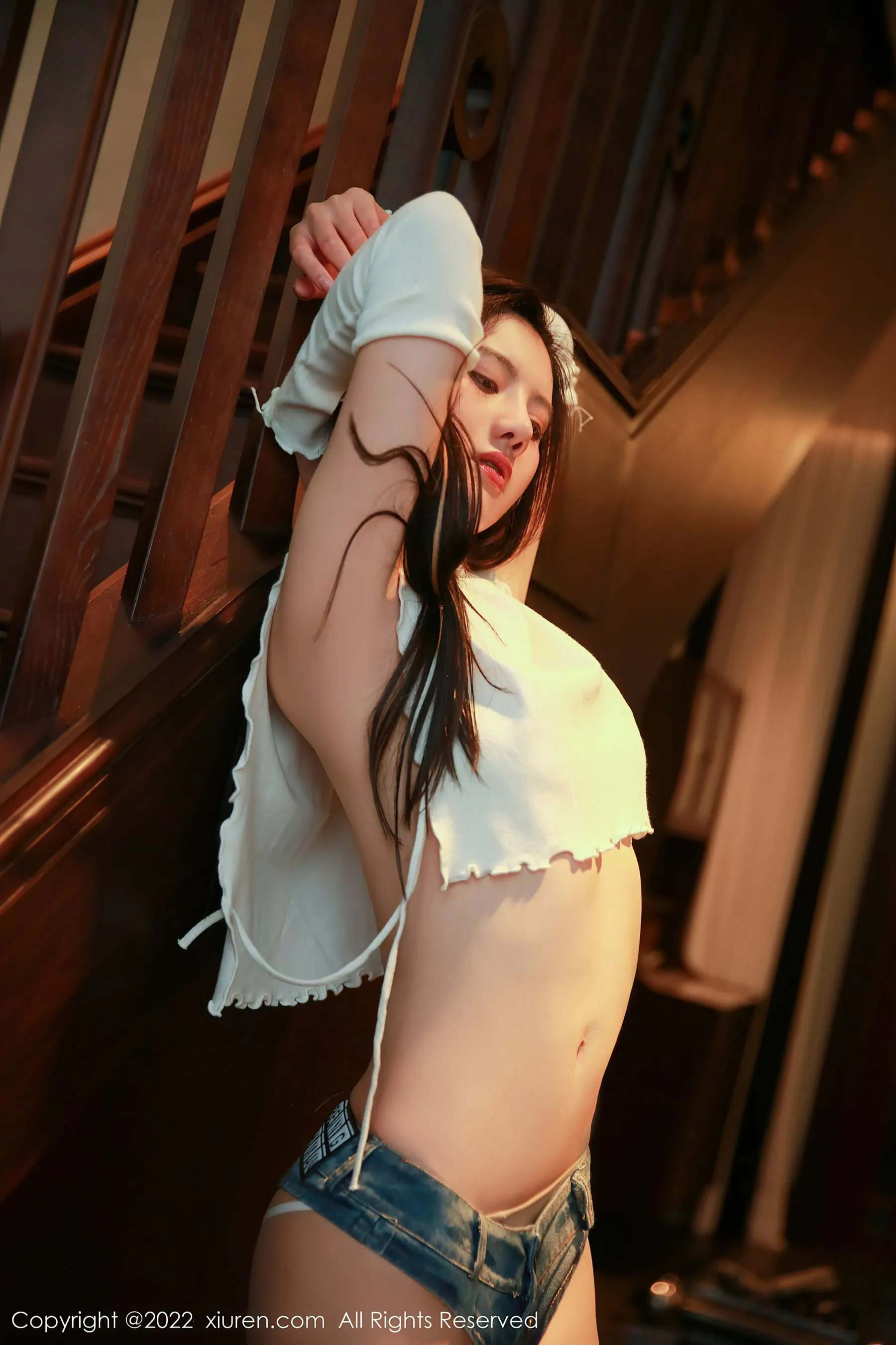  秀人网 No.5099 就是阿朱啊 牛仔裤美腿第4张