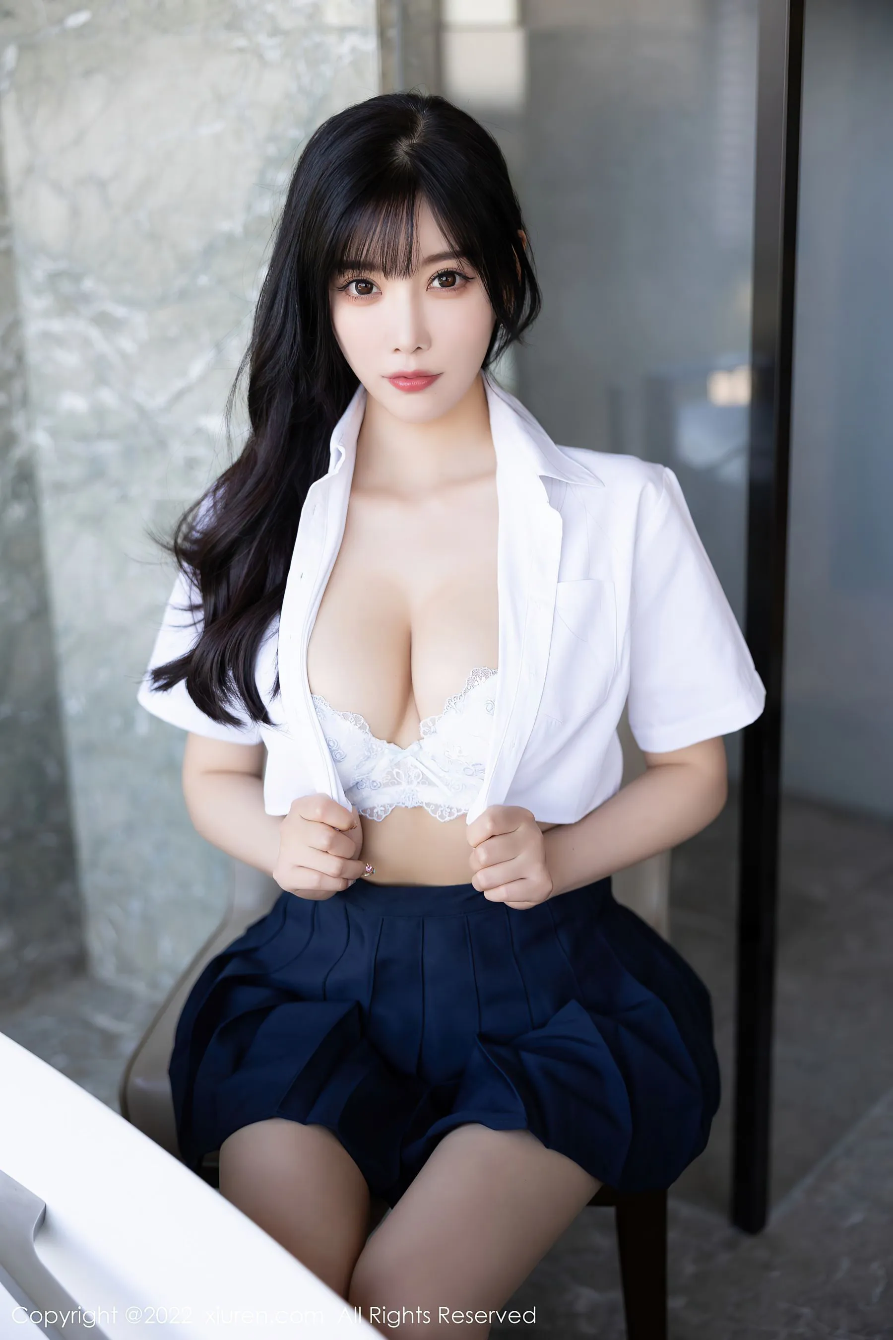  秀人网 No.5338 杨晨晨 校园制服诱惑第3张