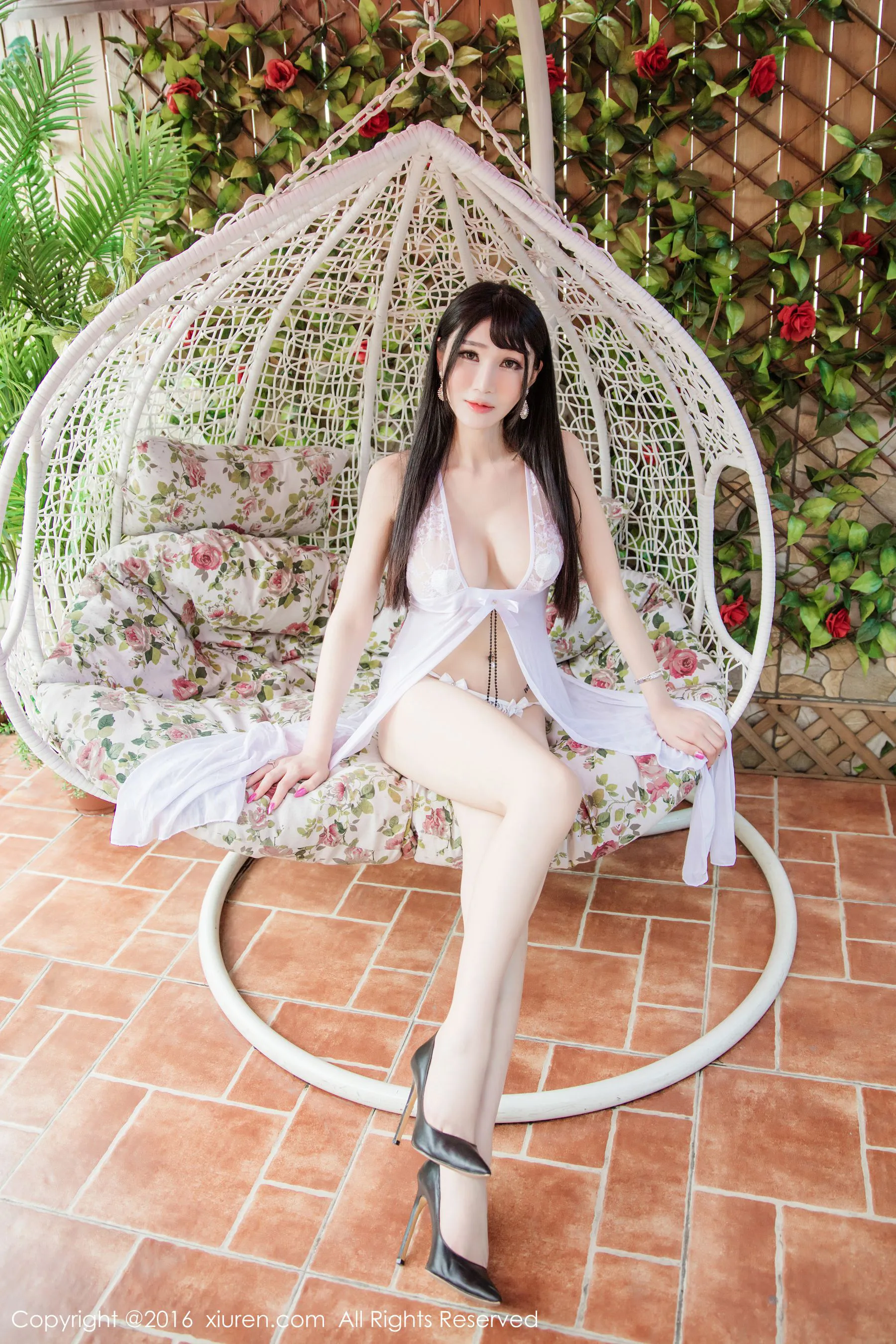 李宓儿《三套透视主题服饰》 秀人网 No.539第3张