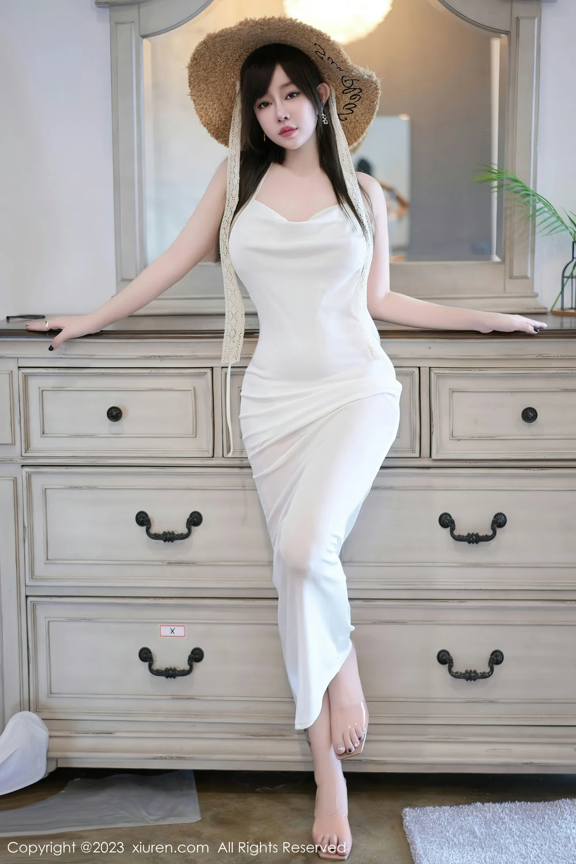  秀人网 No.7395 王雨纯 白色长裙济州岛旅拍 [76P]第4张