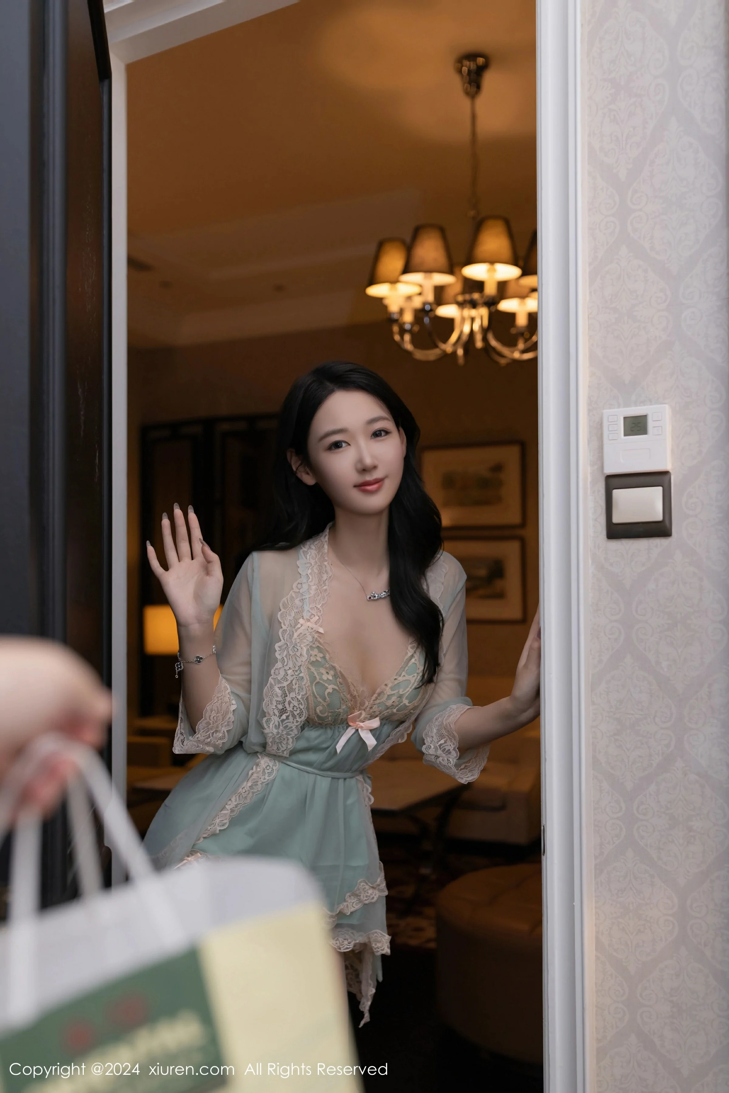  XiuRen 秀人 No.9069 唐安琪 [81P]第6张