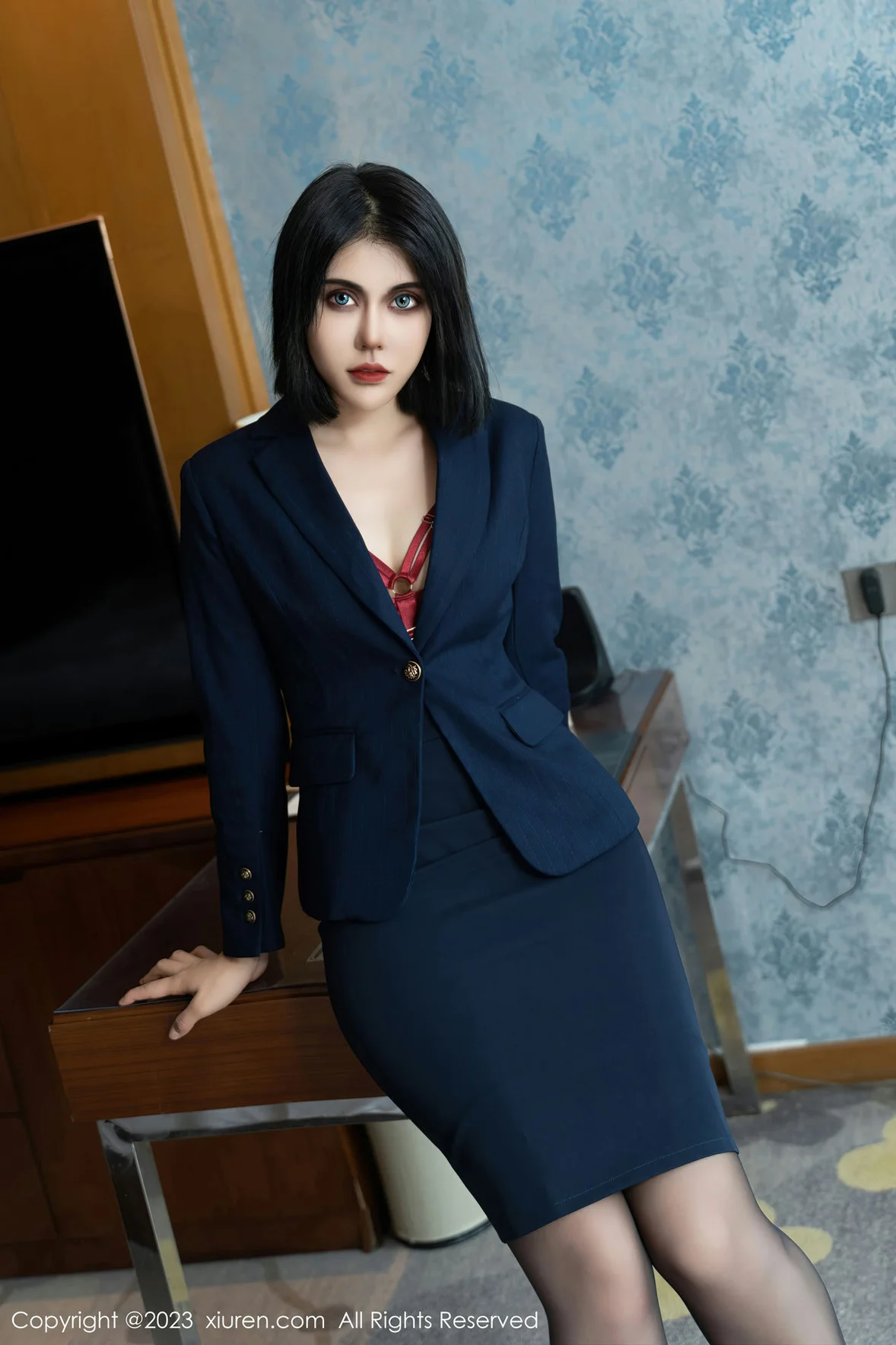  XiuRen 秀人 No.7142 s纯一 中俄混血美模性感写真 [77P]第5张