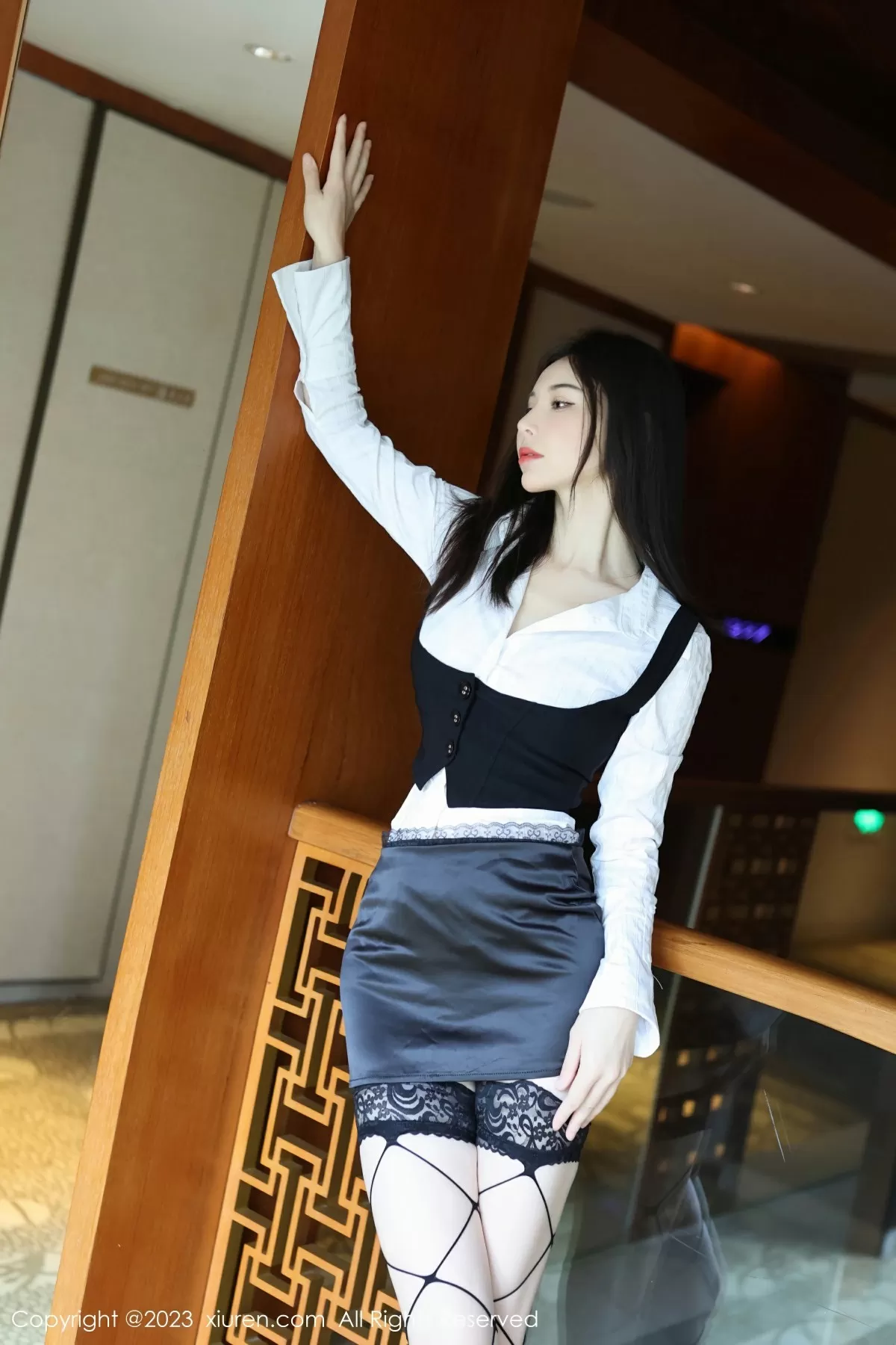  XiuRen 秀人 No.7525 曼柔 [78P]第1张